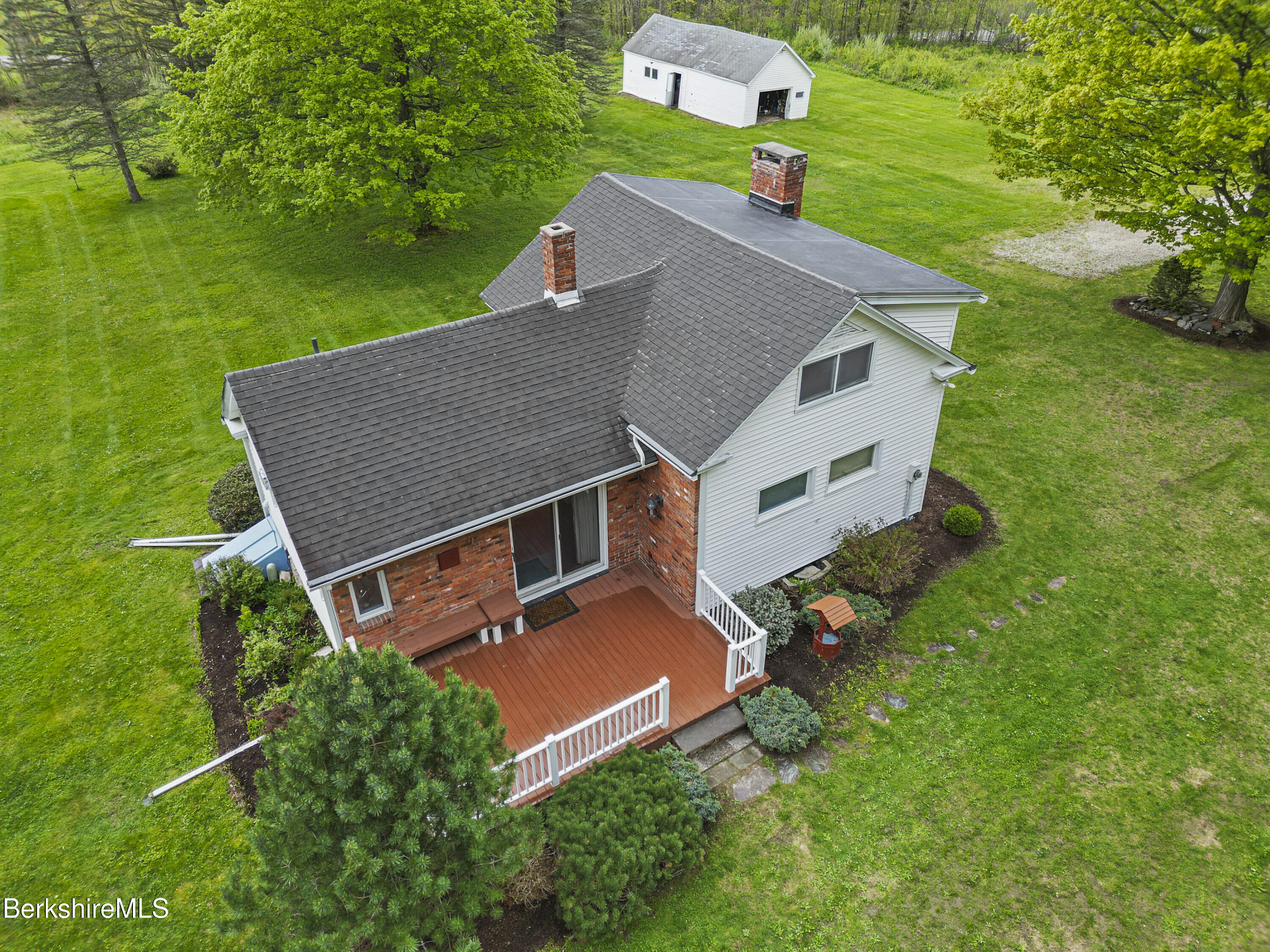 1400 Wells Rd, Cheshire, Massachusetts image 37