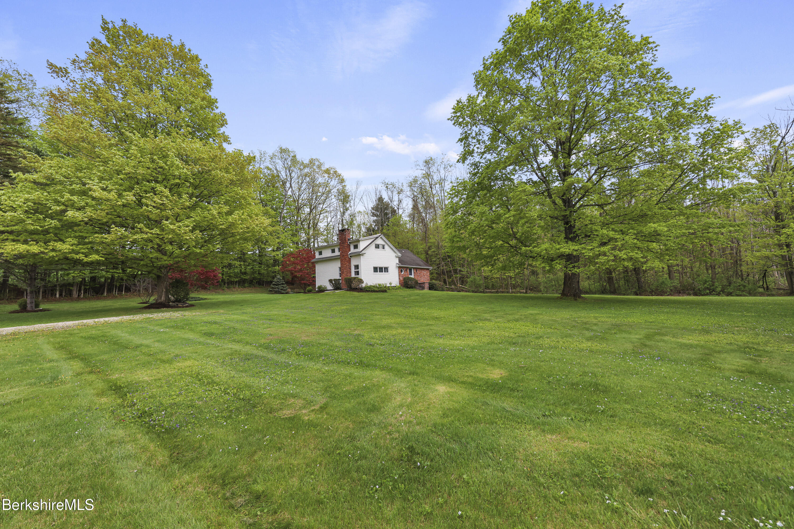 1400 Wells Rd, Cheshire, Massachusetts image 34