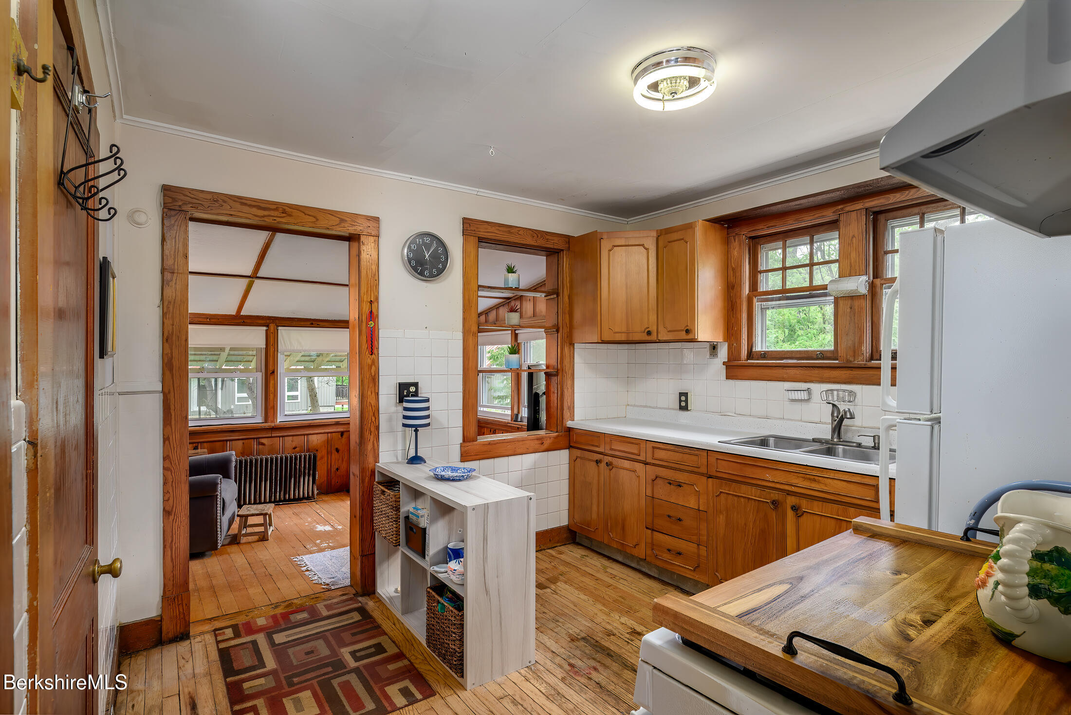 18 Danforth St, Williamstown, Massachusetts image 4