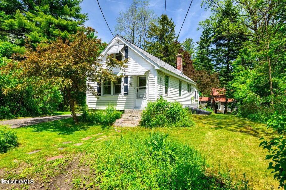 18 Danforth St, Williamstown, Massachusetts image 1