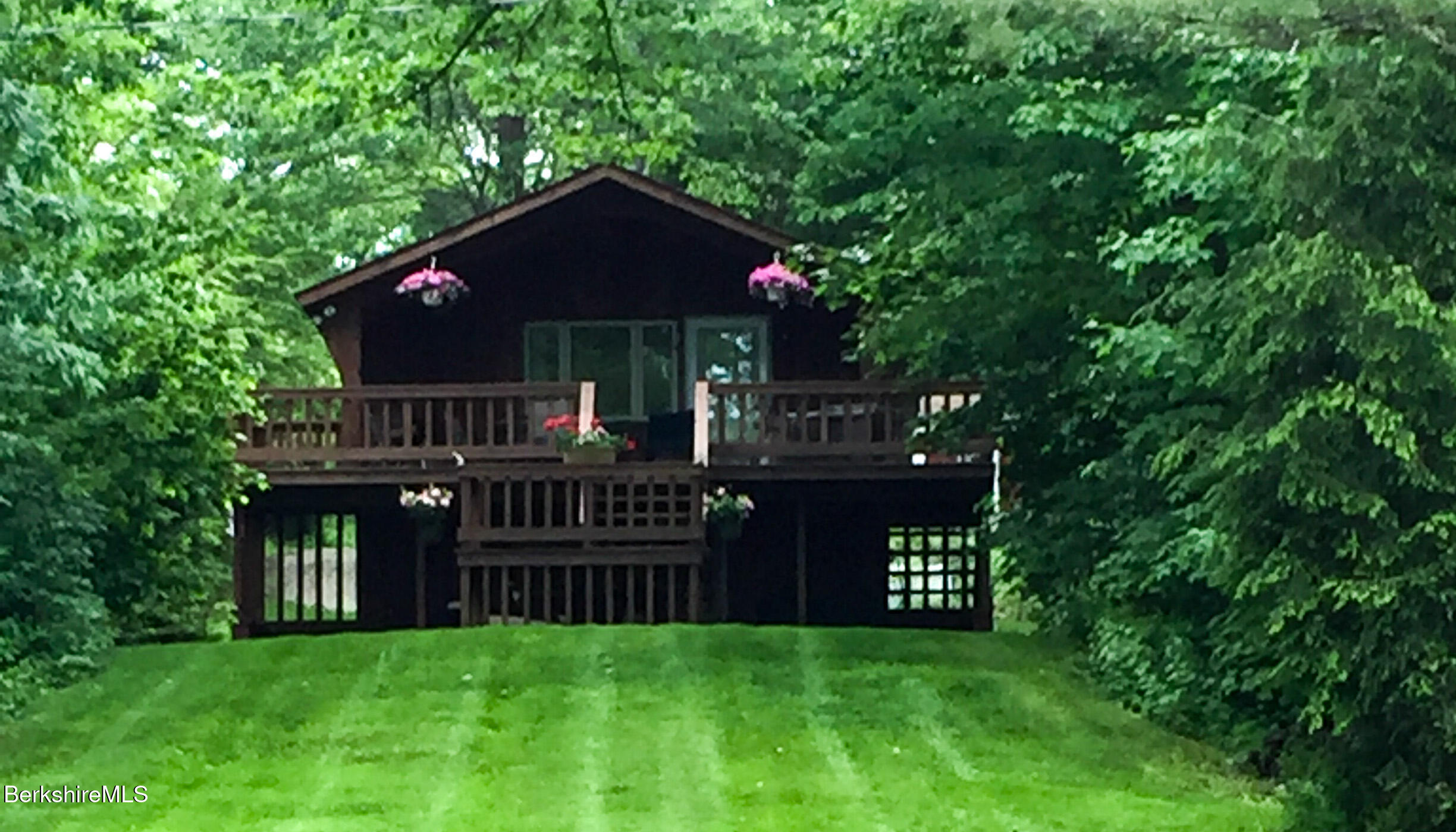185 Pine Rd, Otis, Massachusetts image 1