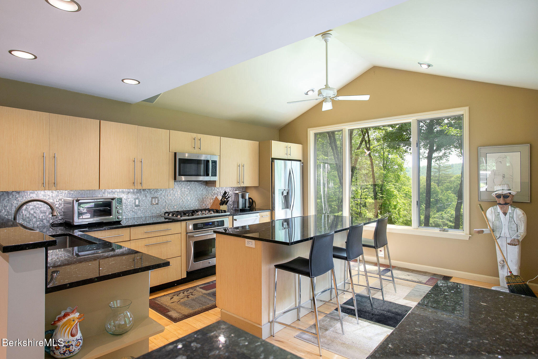 360 Brush Hill Rd, Sheffield, Massachusetts image 21