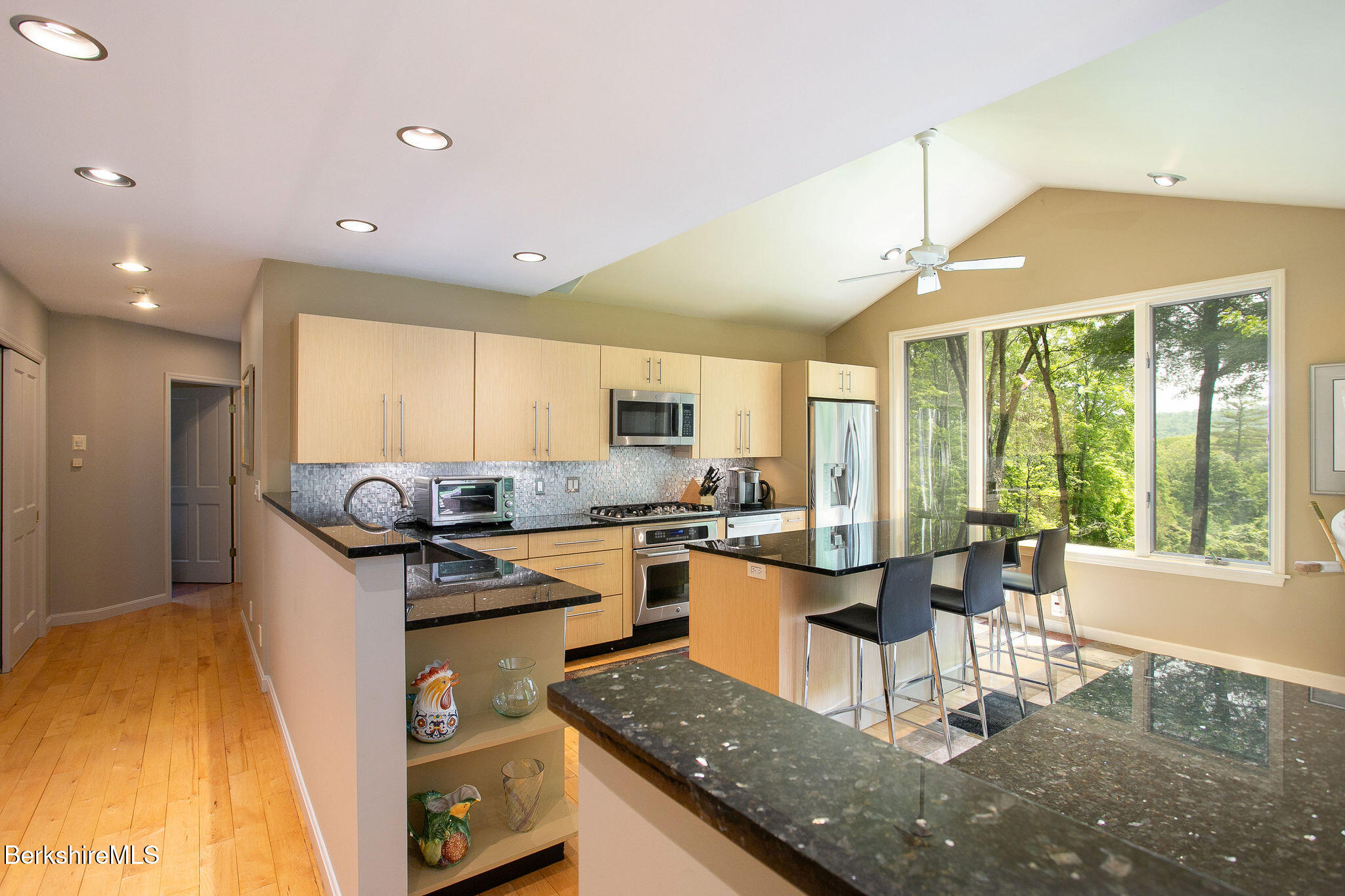 360 Brush Hill Rd, Sheffield, Massachusetts image 24