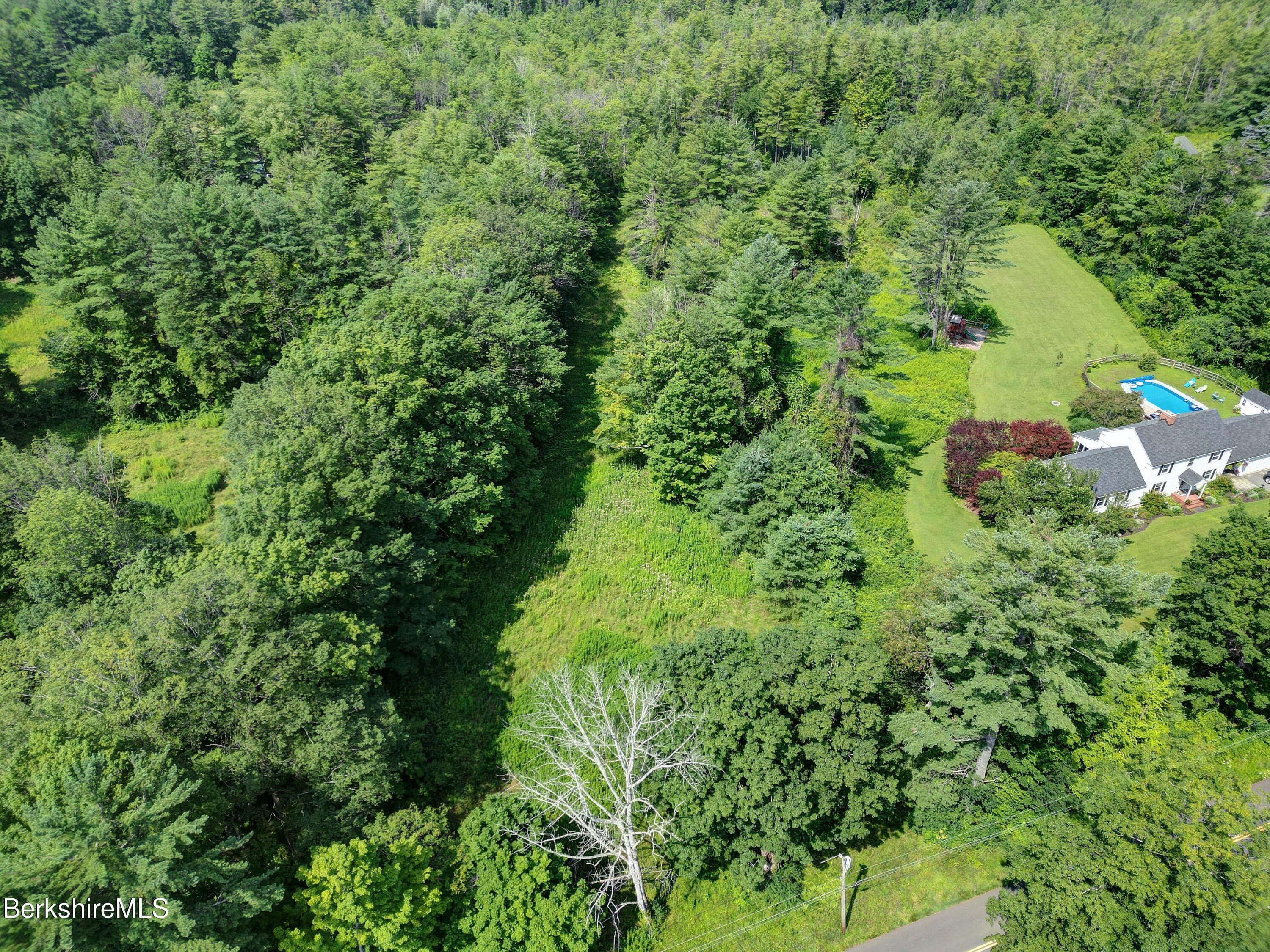 245 Spring St, Lee, Massachusetts image 1