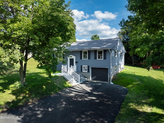 142 FRANKLIN ST, NORTH ADAMS, MA 01247 - Image 279bc4b3fe3920cbcd2ea2c8379f6cd6/4058832304