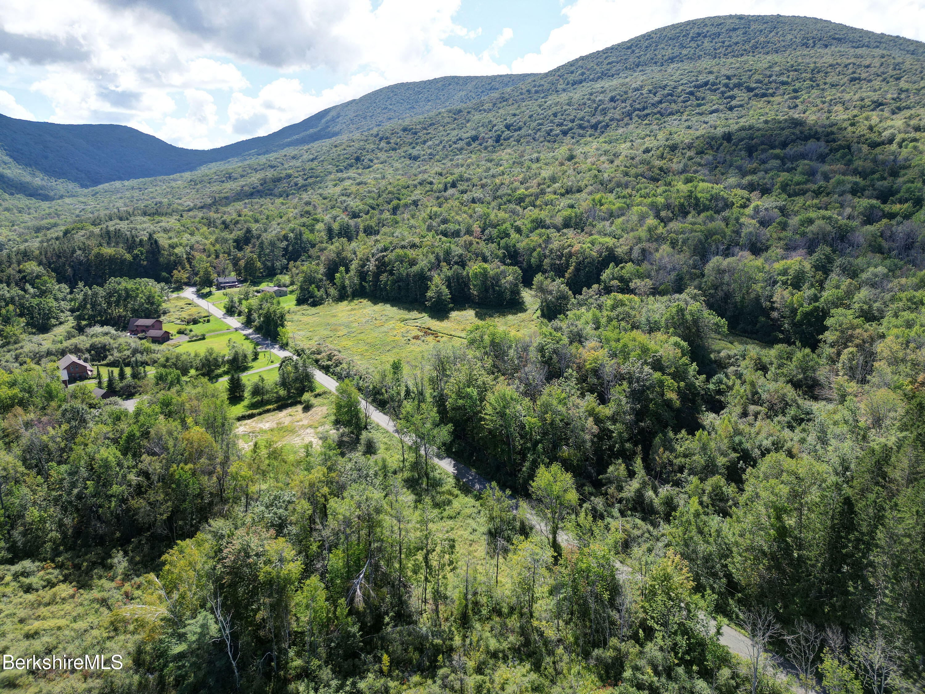 Lot # 20 Notch Rd, North Adams, Massachusetts image 2