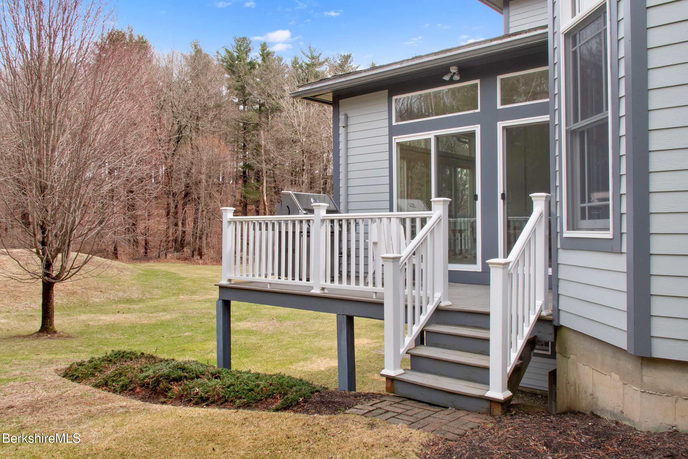 62 Stockbridge Ter, Lee, Massachusetts image 39