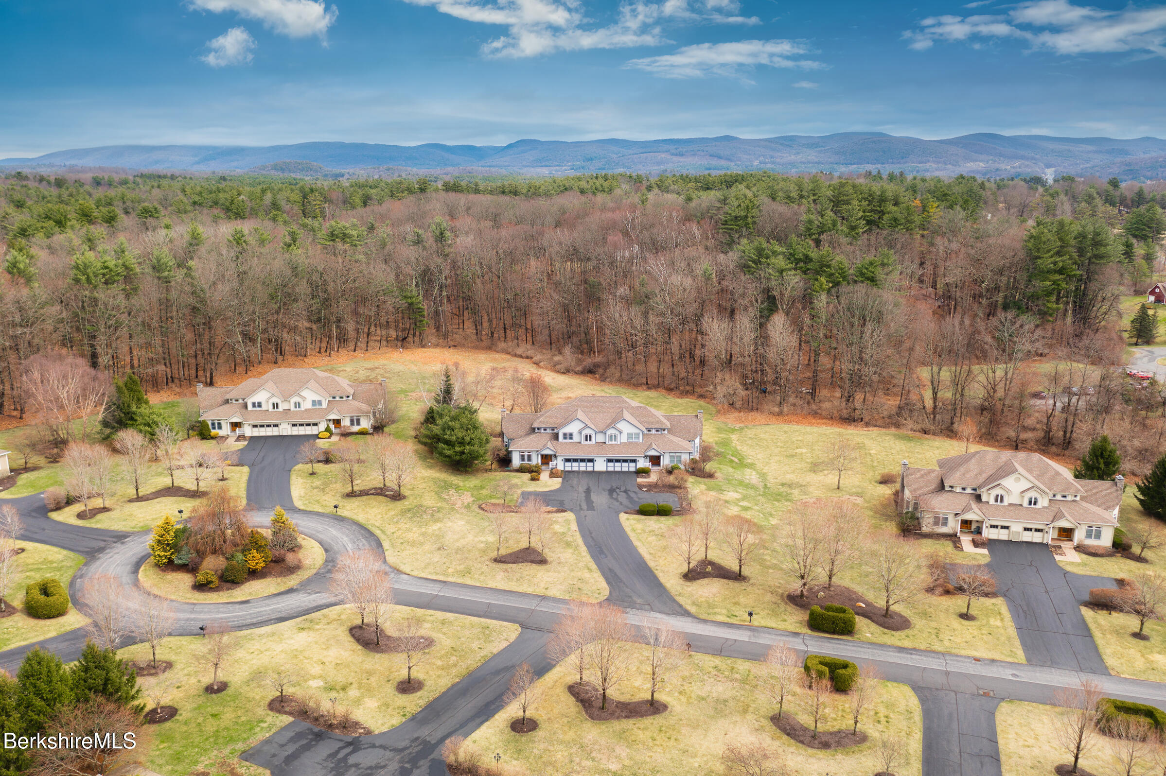 62 Stockbridge Ter, Lee, Massachusetts image 42