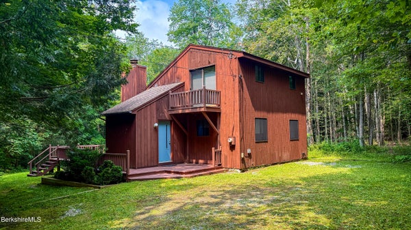 12 BAYBERRY DR, BECKET, MA 01223 - Image 2e58959911526f6e4eb3a3f8564d4637/4031248024
