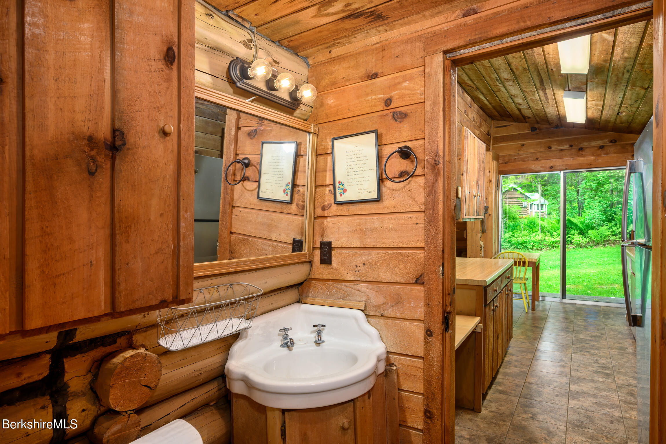 411 Bressett Rd, Williamstown, Massachusetts image 15