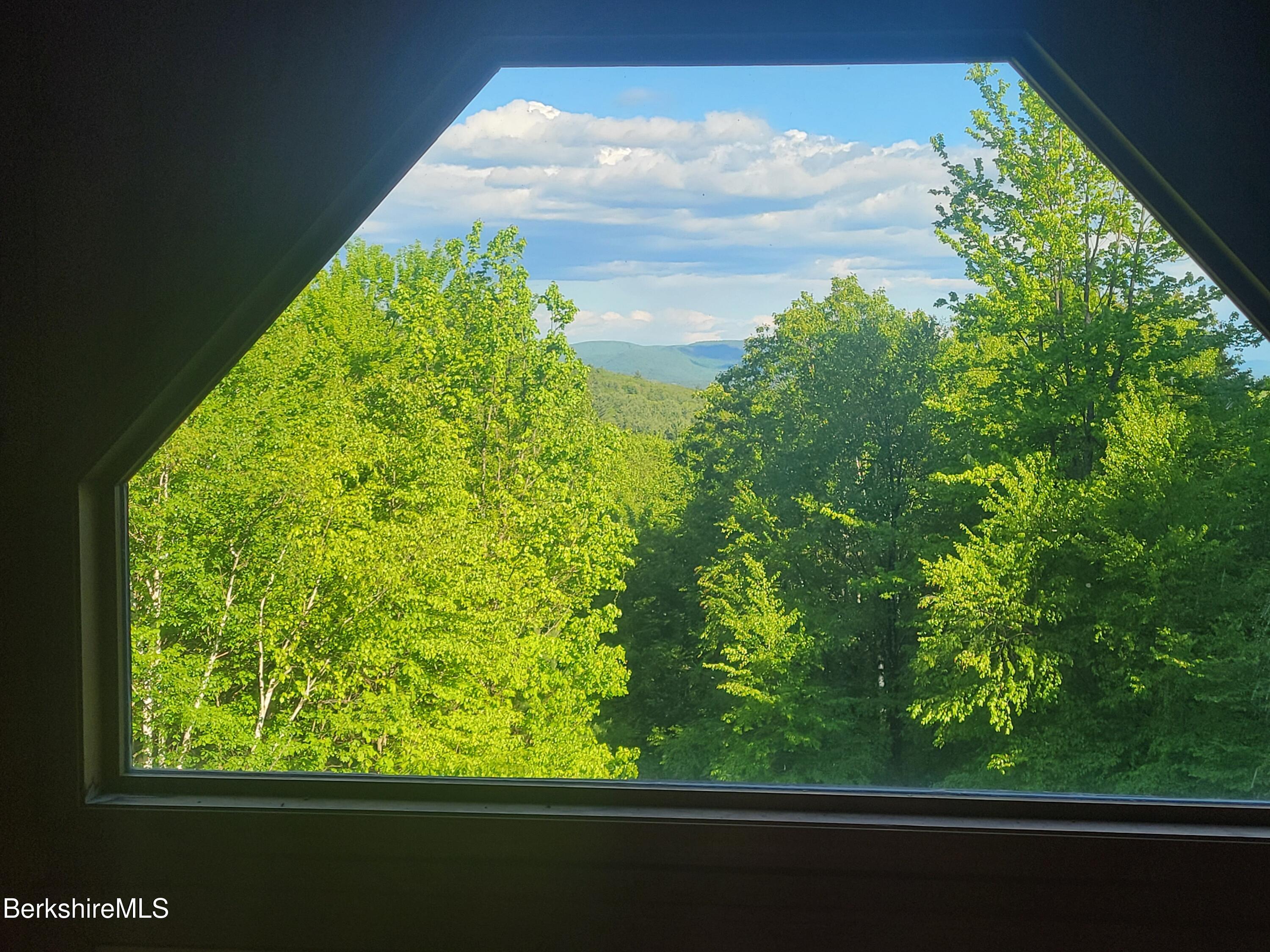 29 Old Village Rd, Alford, Massachusetts image 33