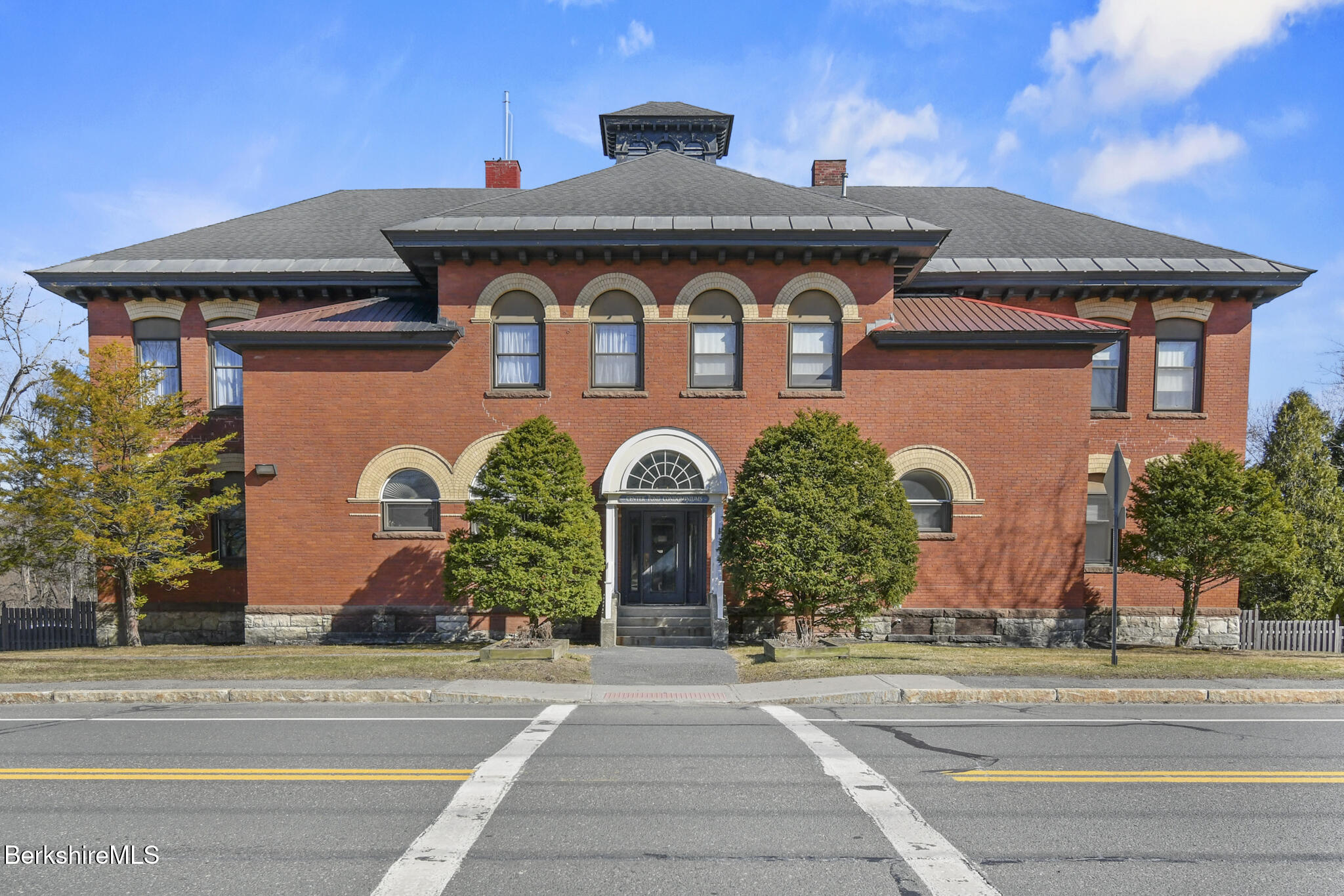 60 North St #9, Dalton, Massachusetts image 1