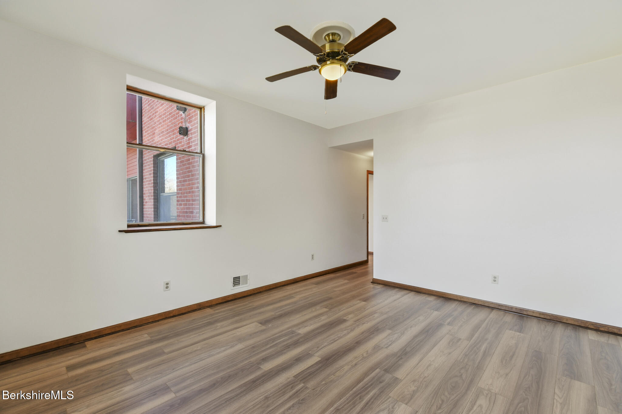 60 North St #9, Dalton, Massachusetts image 34
