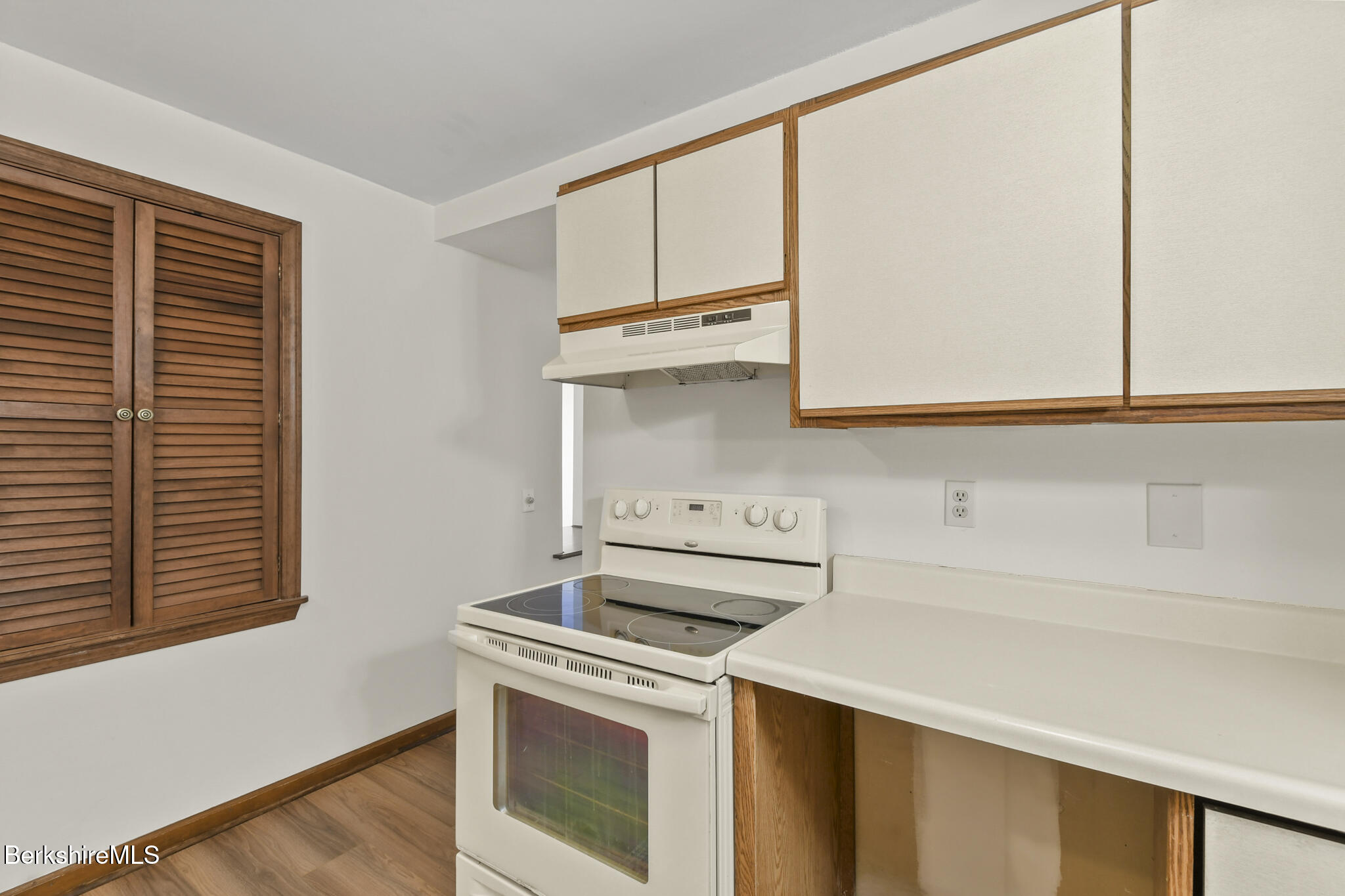 60 North St #9, Dalton, Massachusetts image 25