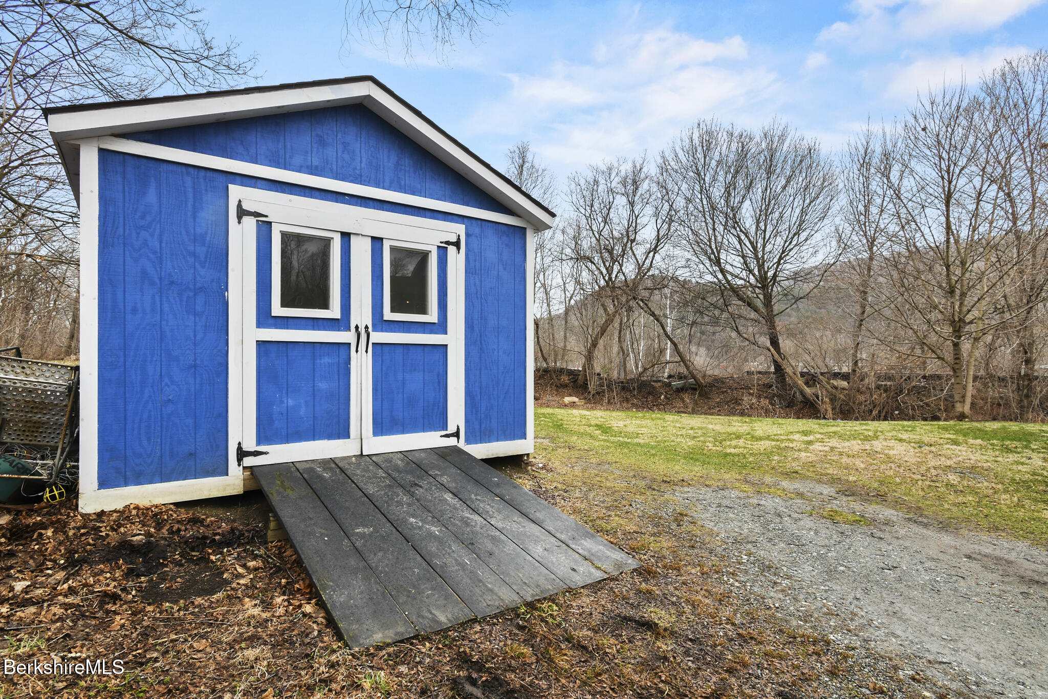 10 Davenport St, North Adams, Massachusetts image 23