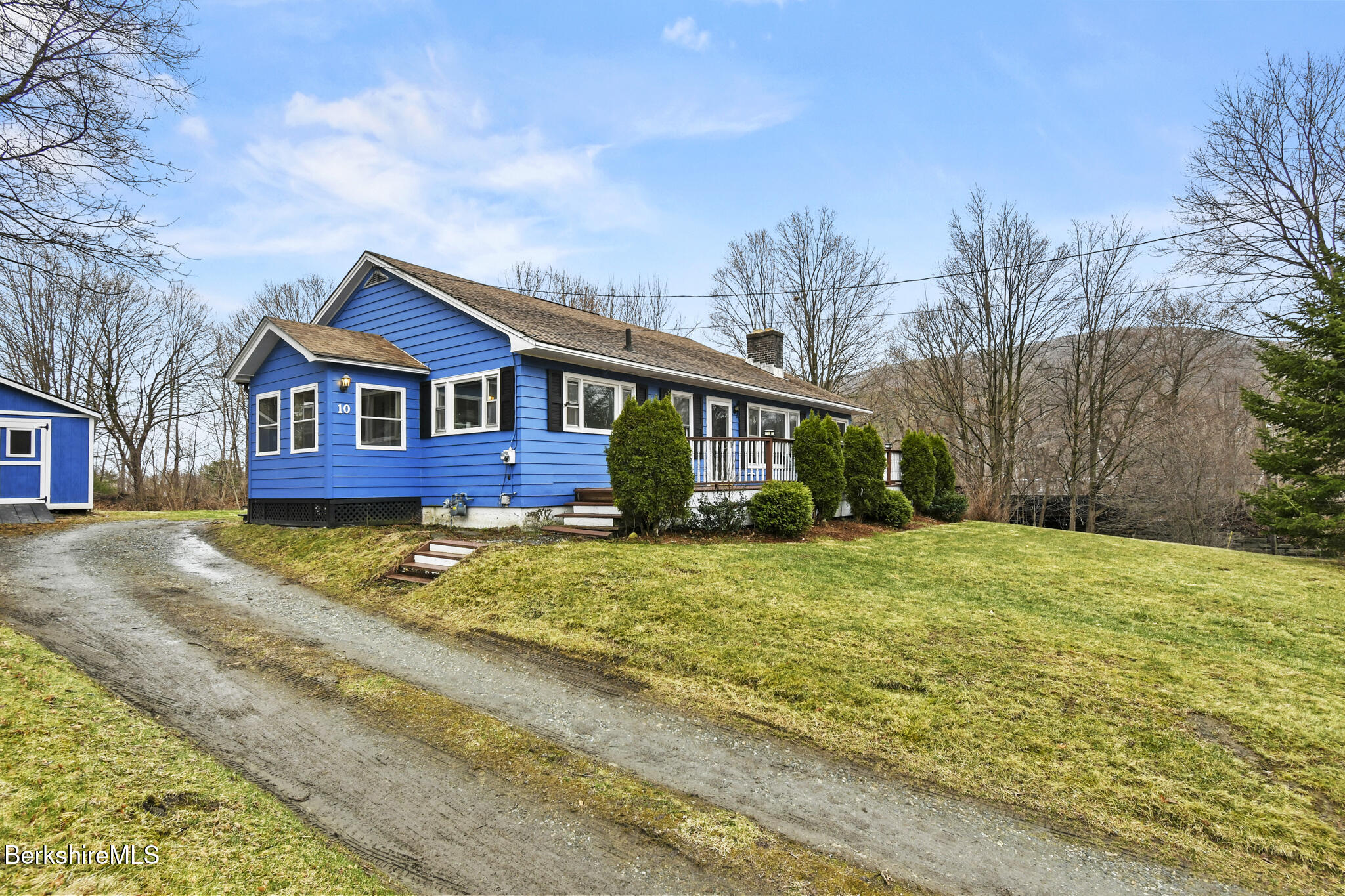 10 Davenport St, North Adams, Massachusetts image 3