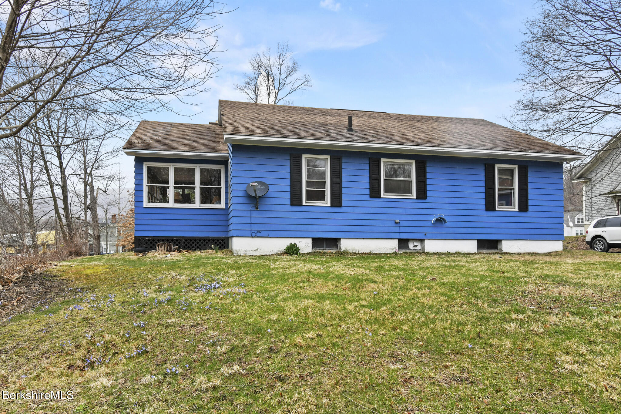 10 Davenport St, North Adams, Massachusetts image 24
