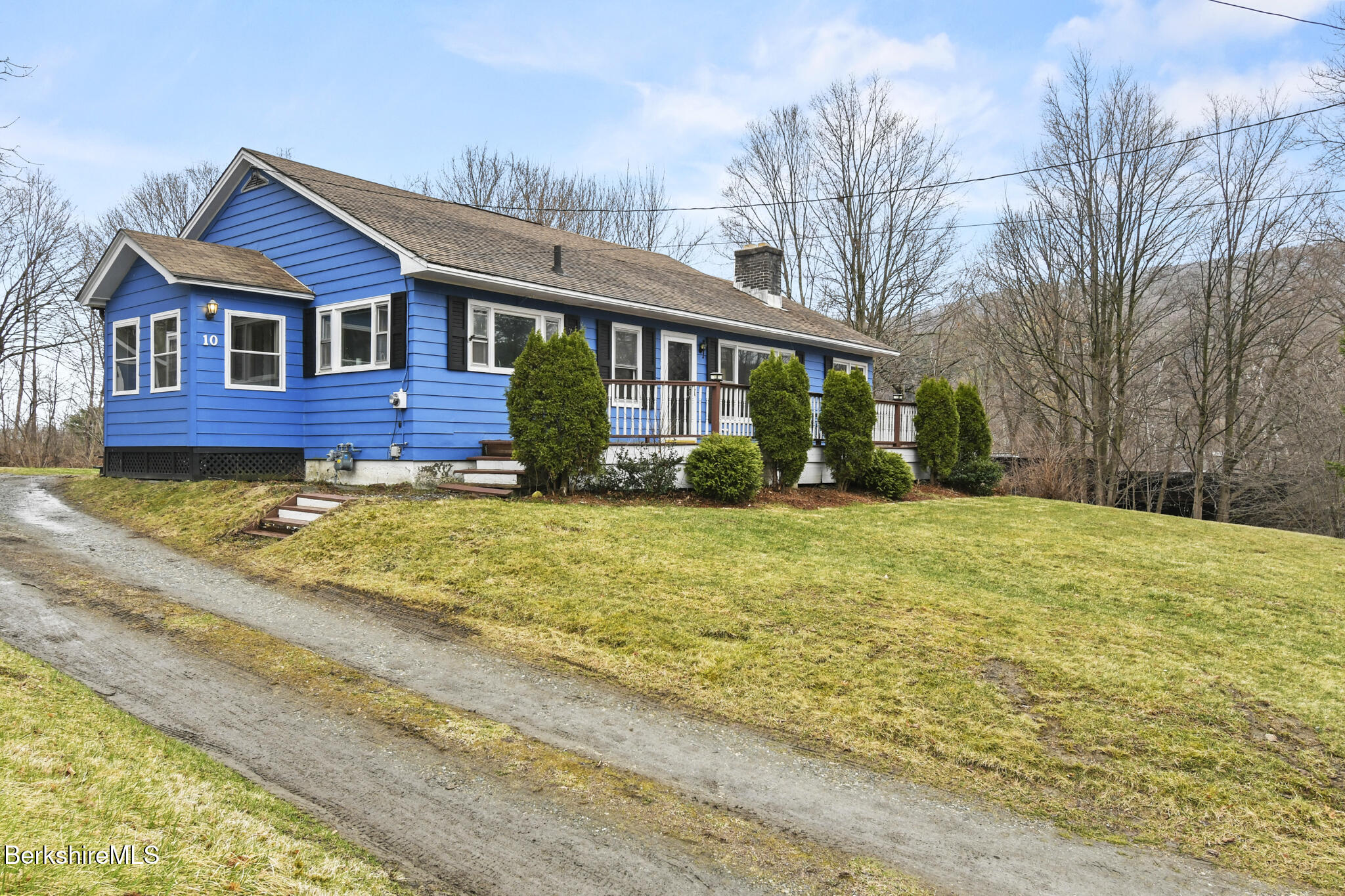10 Davenport St, North Adams, Massachusetts image 5