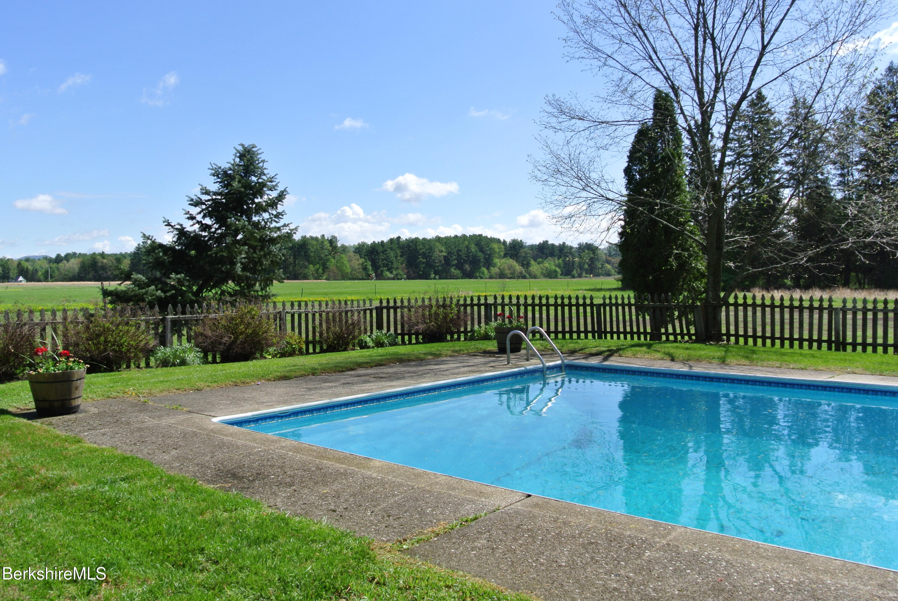 54 Egremont Plain Rd, Great Barrington, Massachusetts image 6