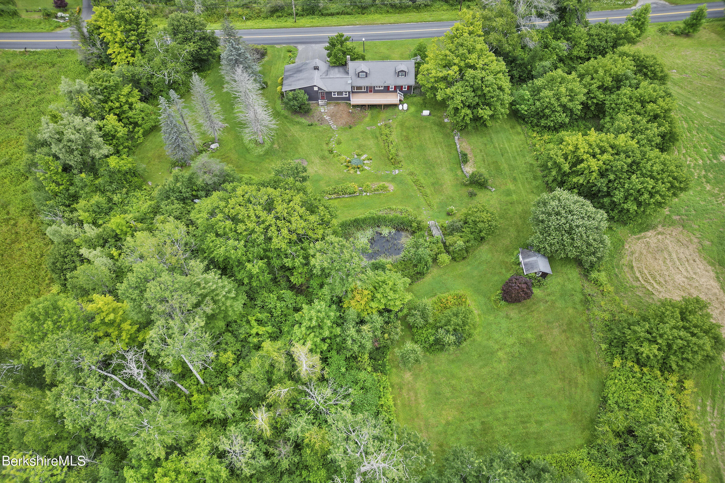 66 Main Rd, Tyringham, Massachusetts image 45