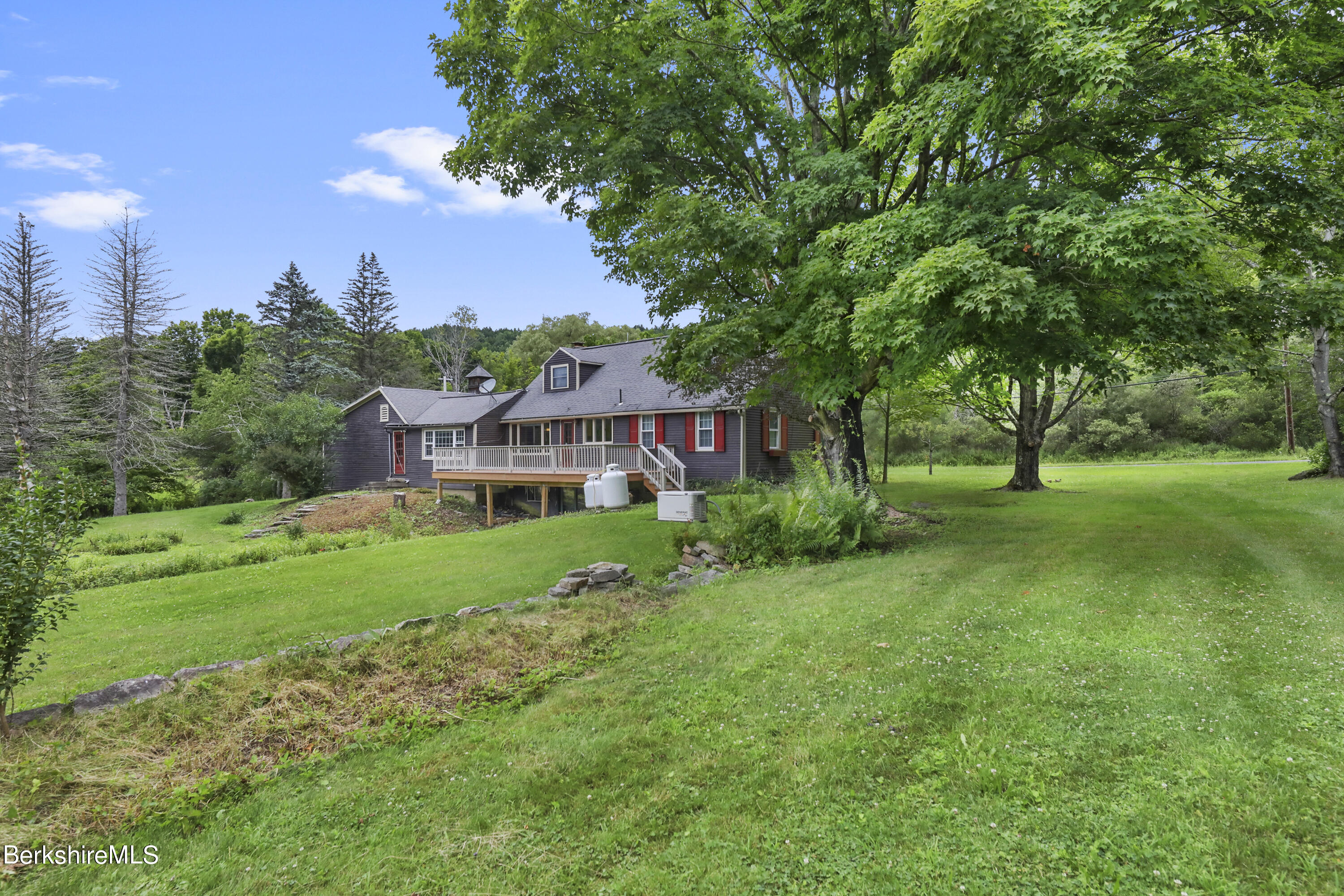 66 Main Rd, Tyringham, Massachusetts image 38