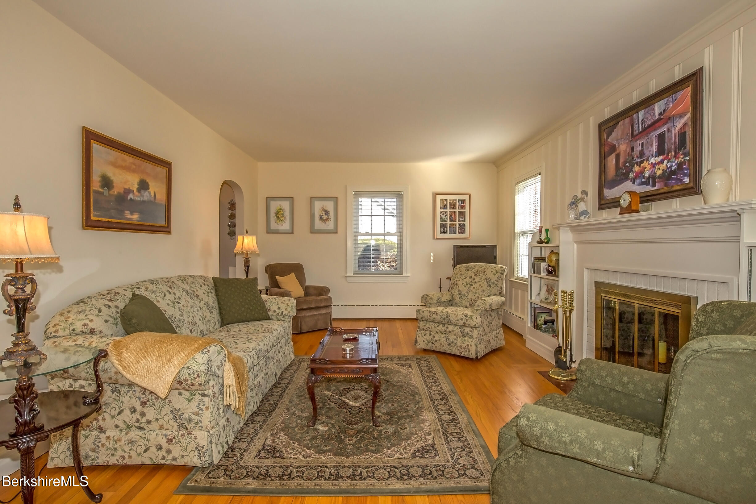 6 Margerie St, Lee, Massachusetts image 15