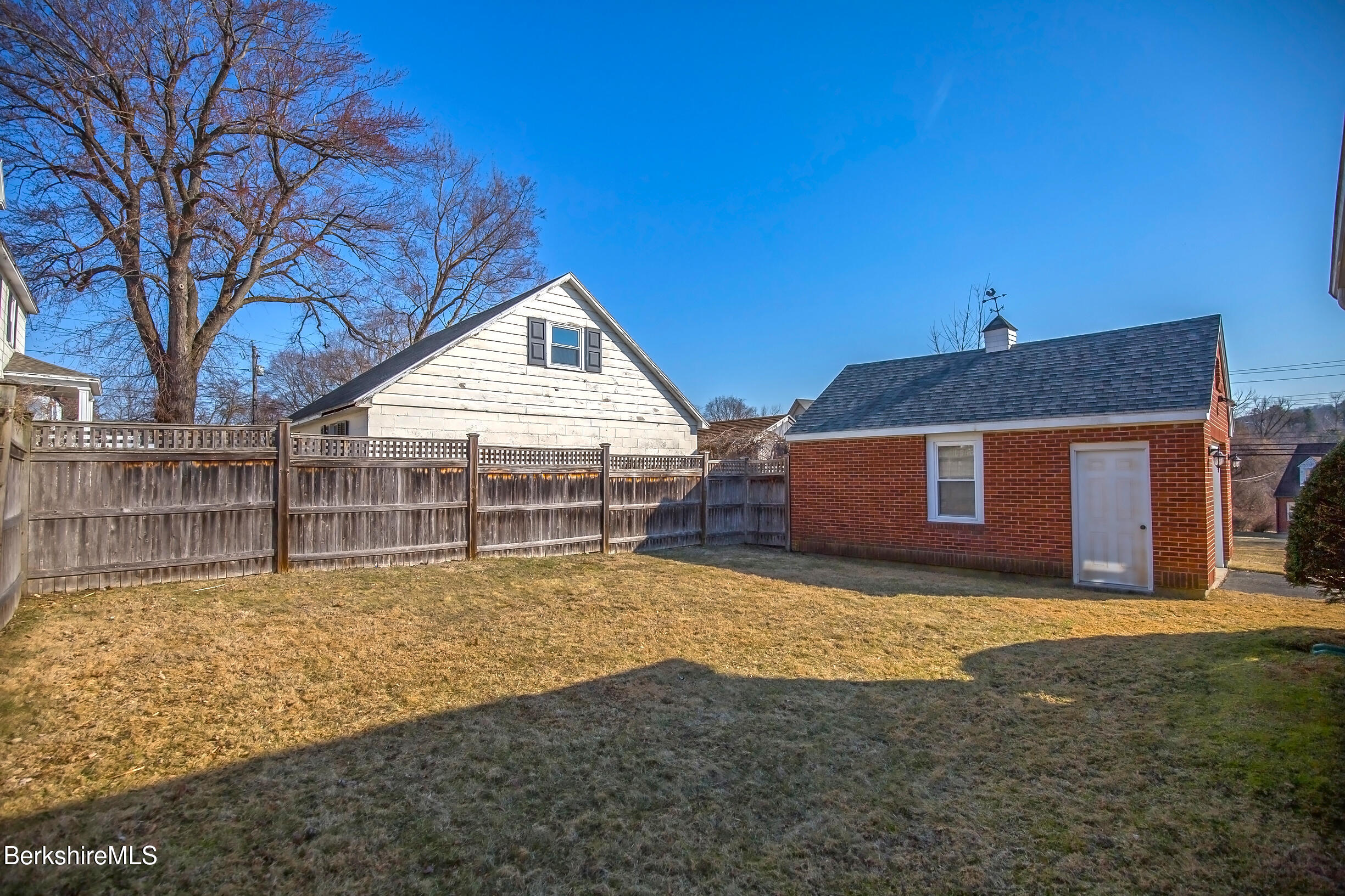 6 Margerie St, Lee, Massachusetts image 14