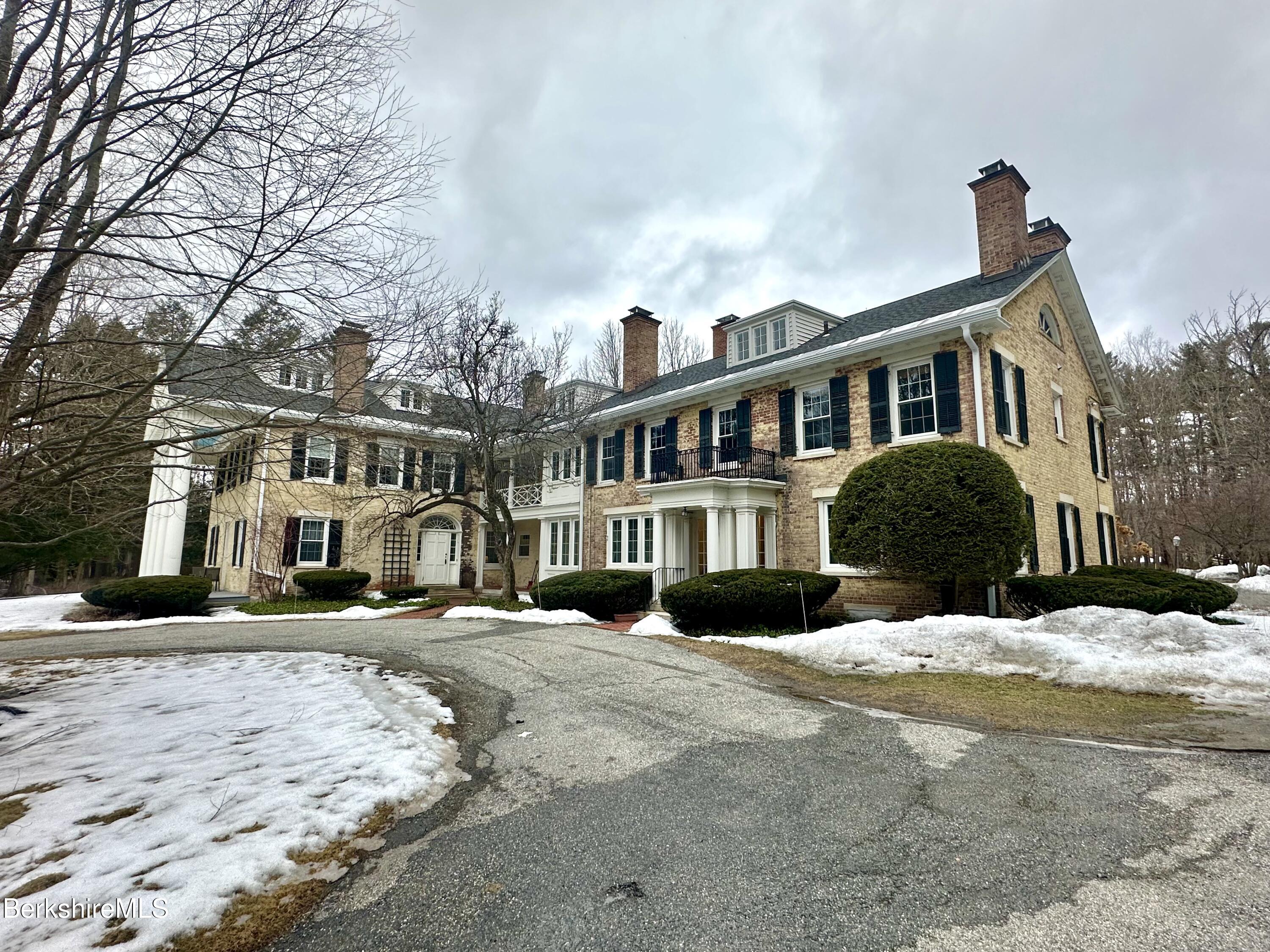 57 Main St #10, Stockbridge, Massachusetts image 1