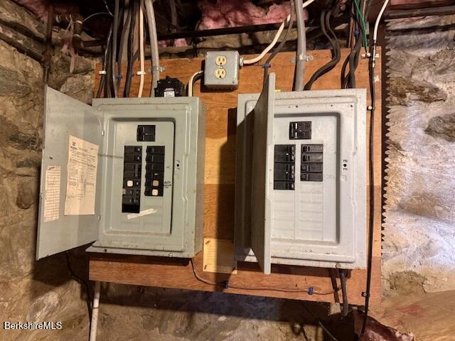 68 Furnace St, North Adams, Massachusetts image 16