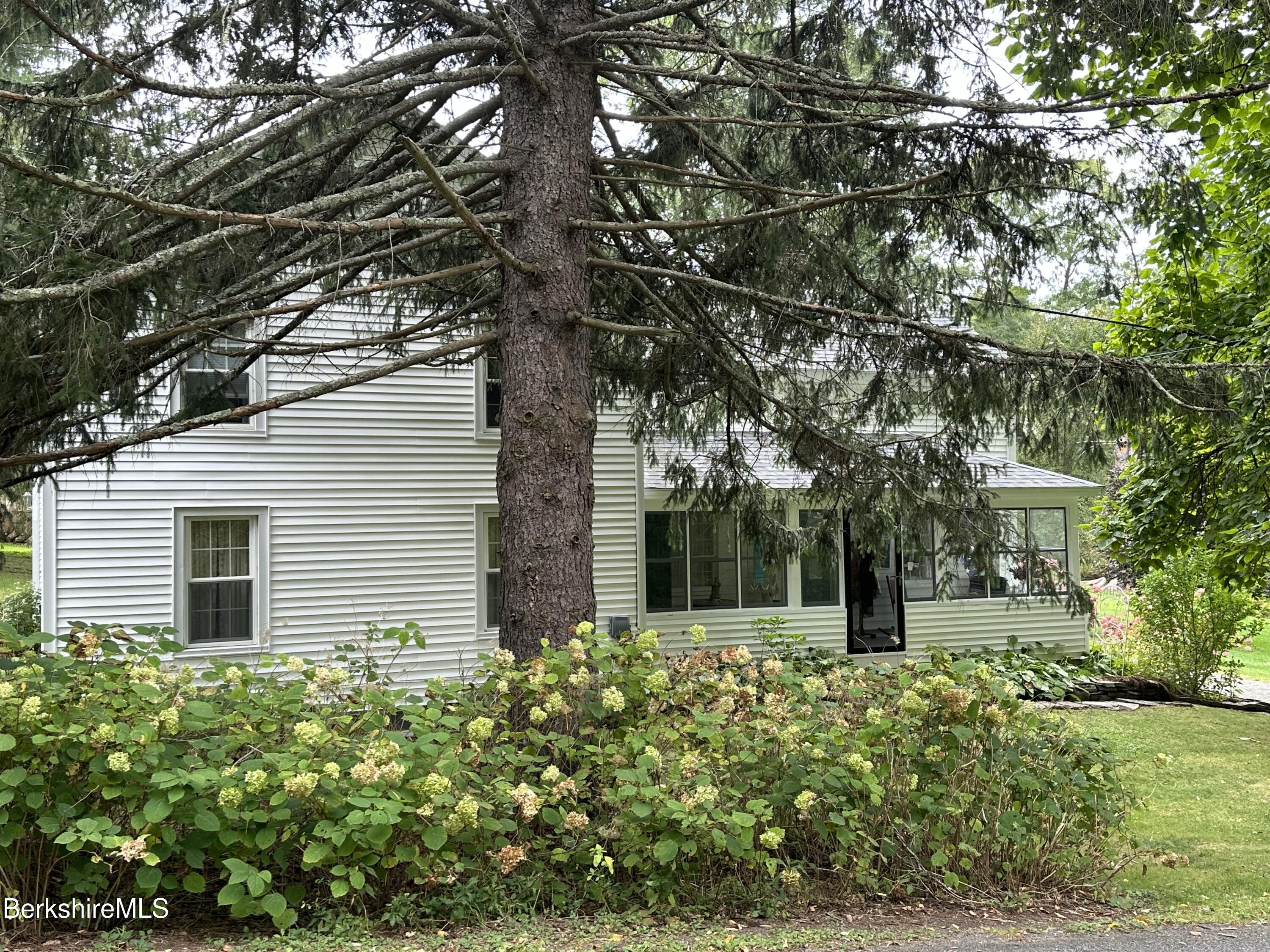 118 Old Shaker Rd, New Lebanon, New York image 3