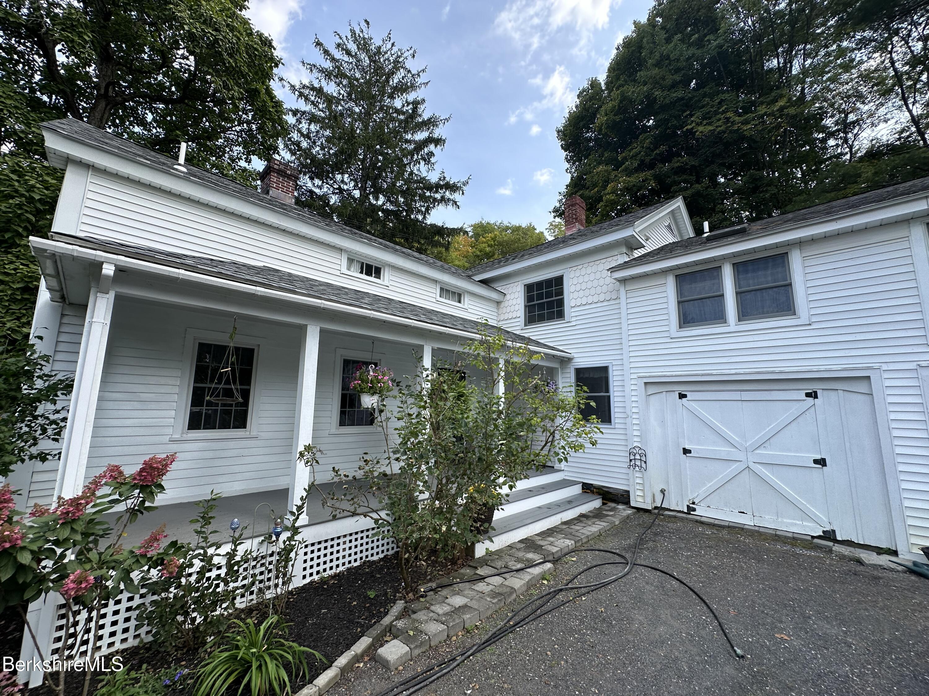 118 Old Shaker Rd, New Lebanon, New York image 2