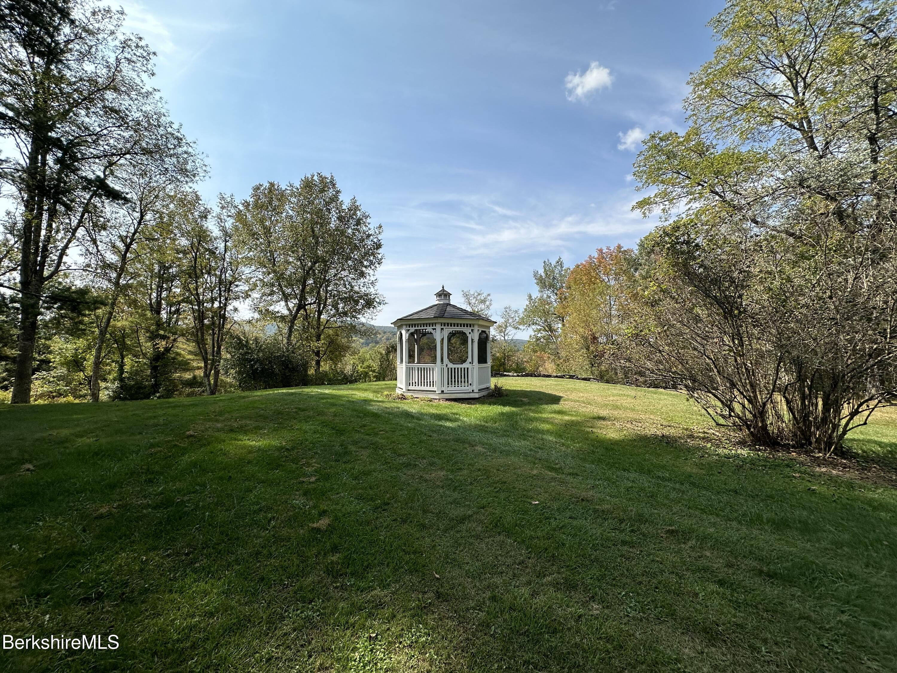 118 Old Shaker Rd, New Lebanon, New York image 9