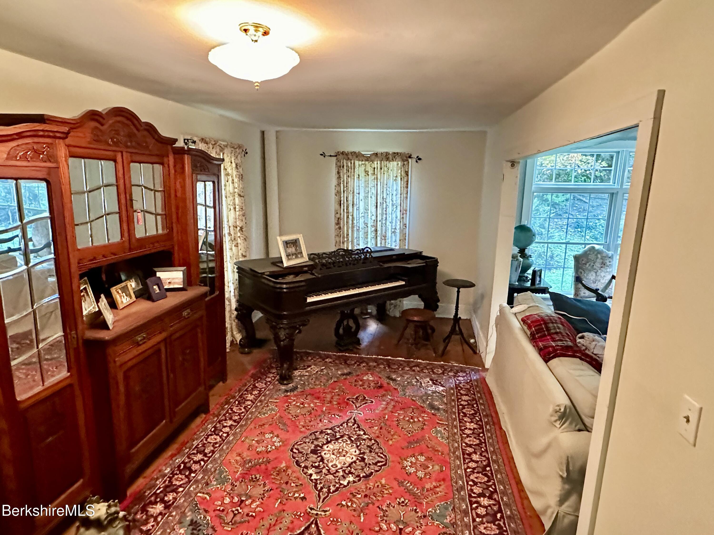 118 Old Shaker Rd, New Lebanon, New York image 27