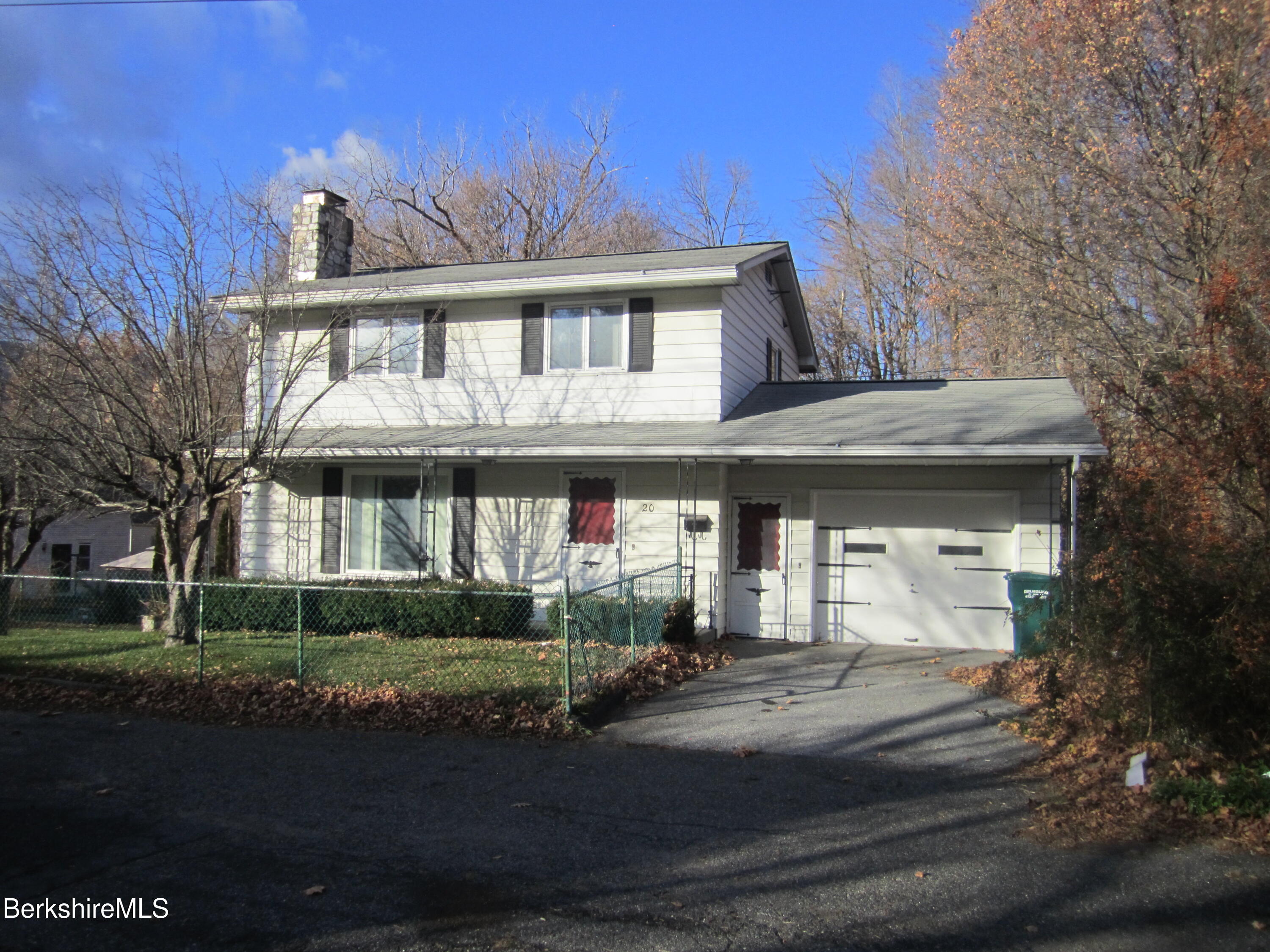 20 Siara St, Adams, Massachusetts image 2