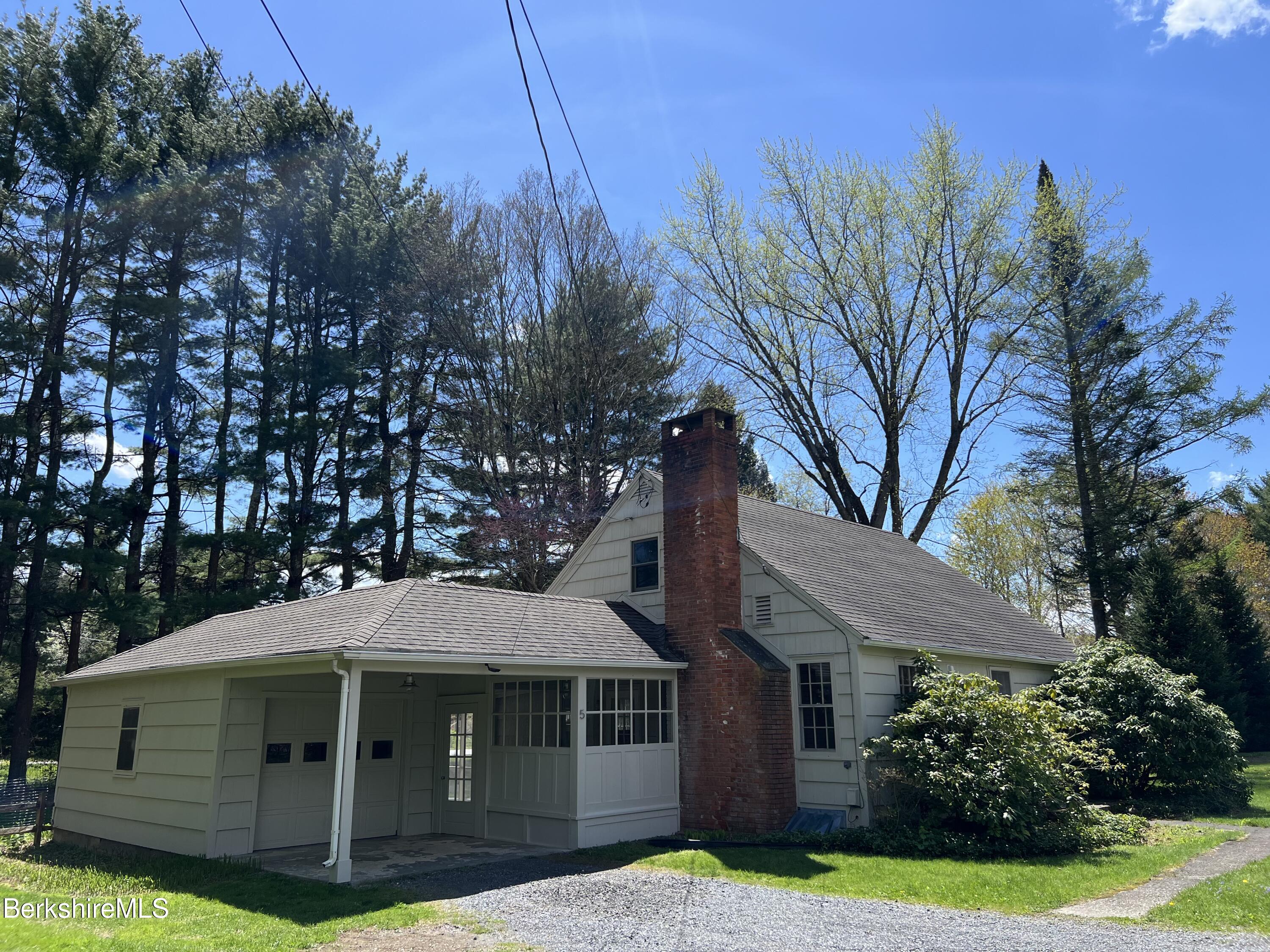 5 Grant Ln, Great Barrington, Massachusetts image 4