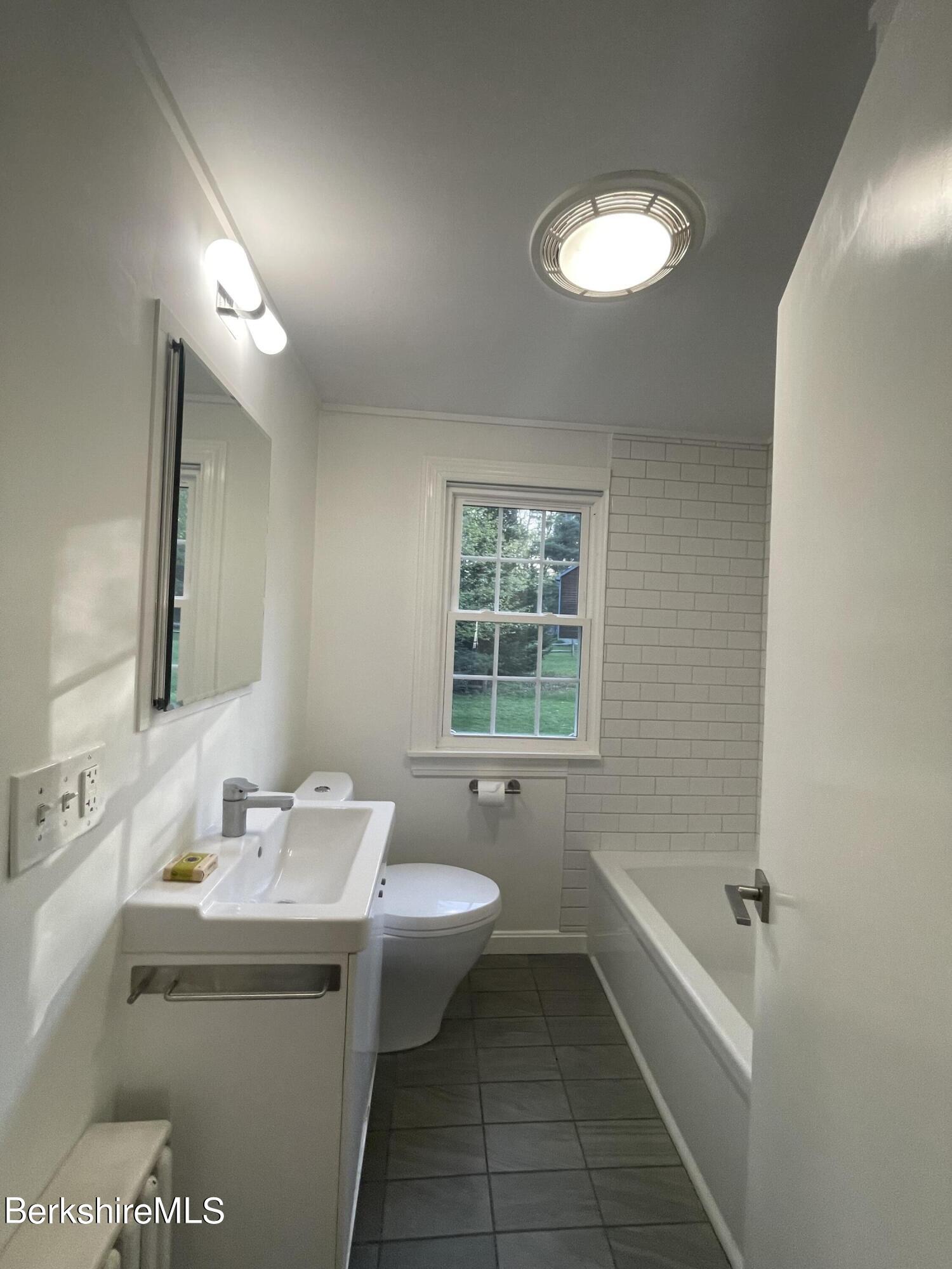 5 Grant Ln, Great Barrington, Massachusetts image 26
