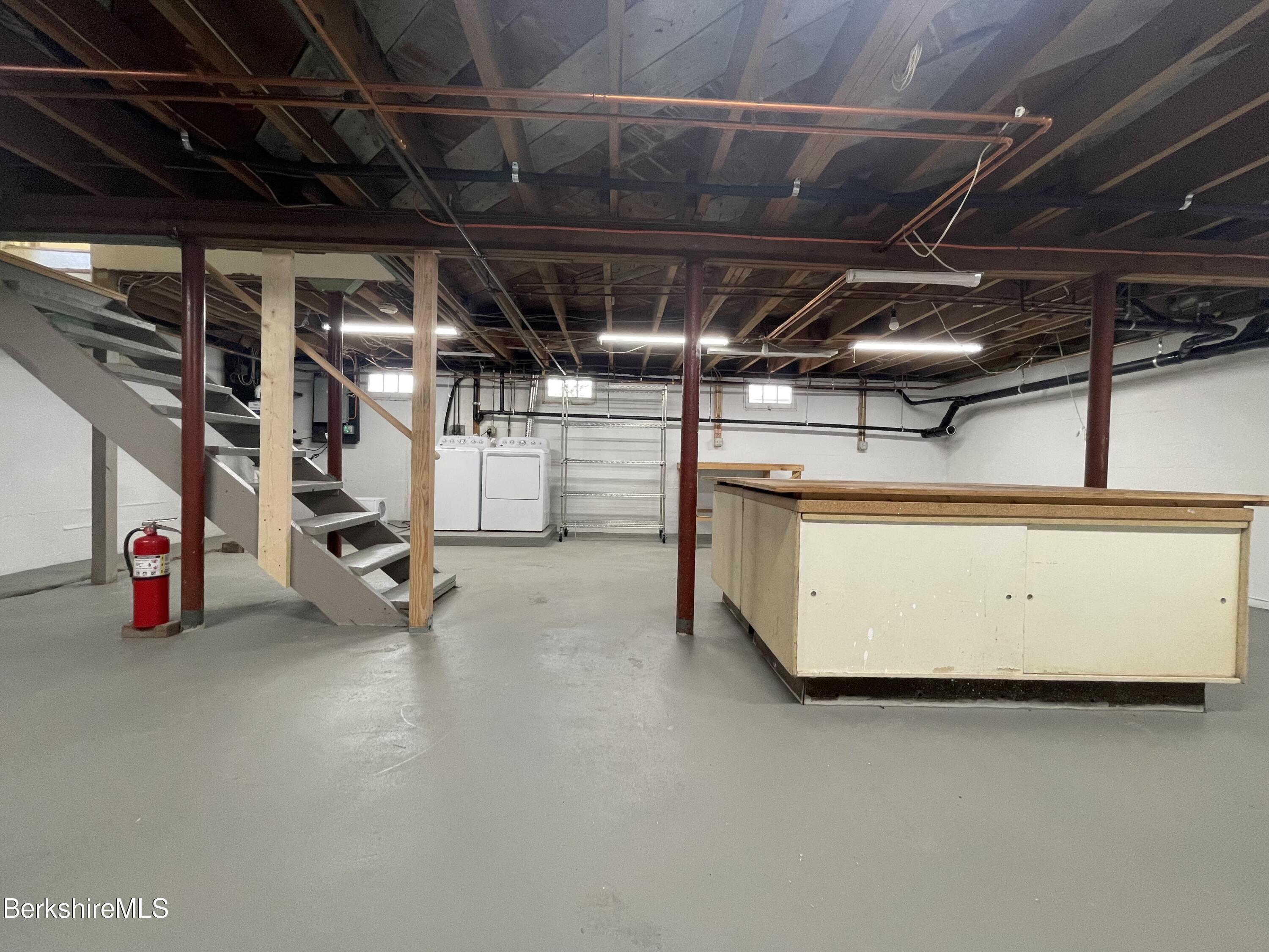 5 Grant Ln, Great Barrington, Massachusetts image 32
