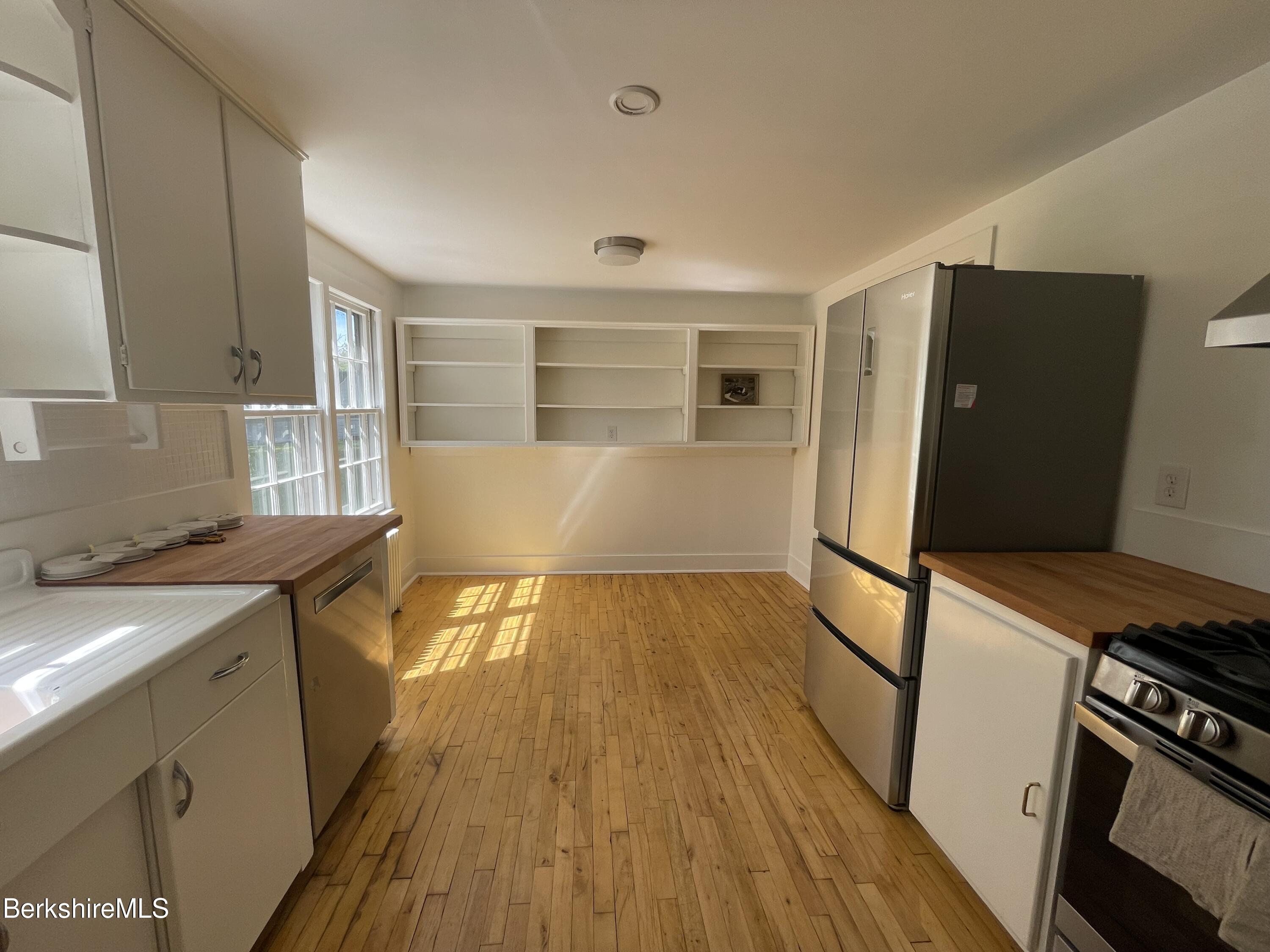 5 Grant Ln, Great Barrington, Massachusetts image 18