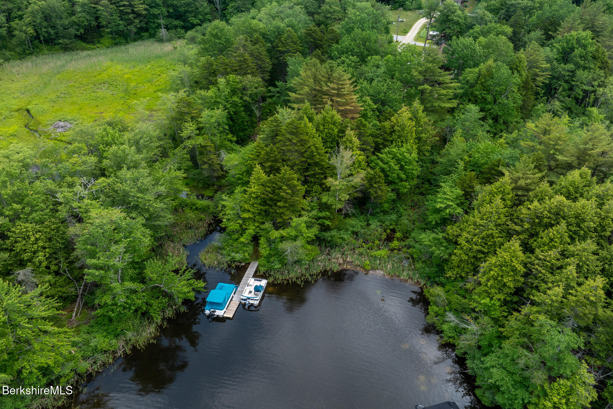 9 & 14 Bear Hill Rd, Hinsdale, Massachusetts image 37