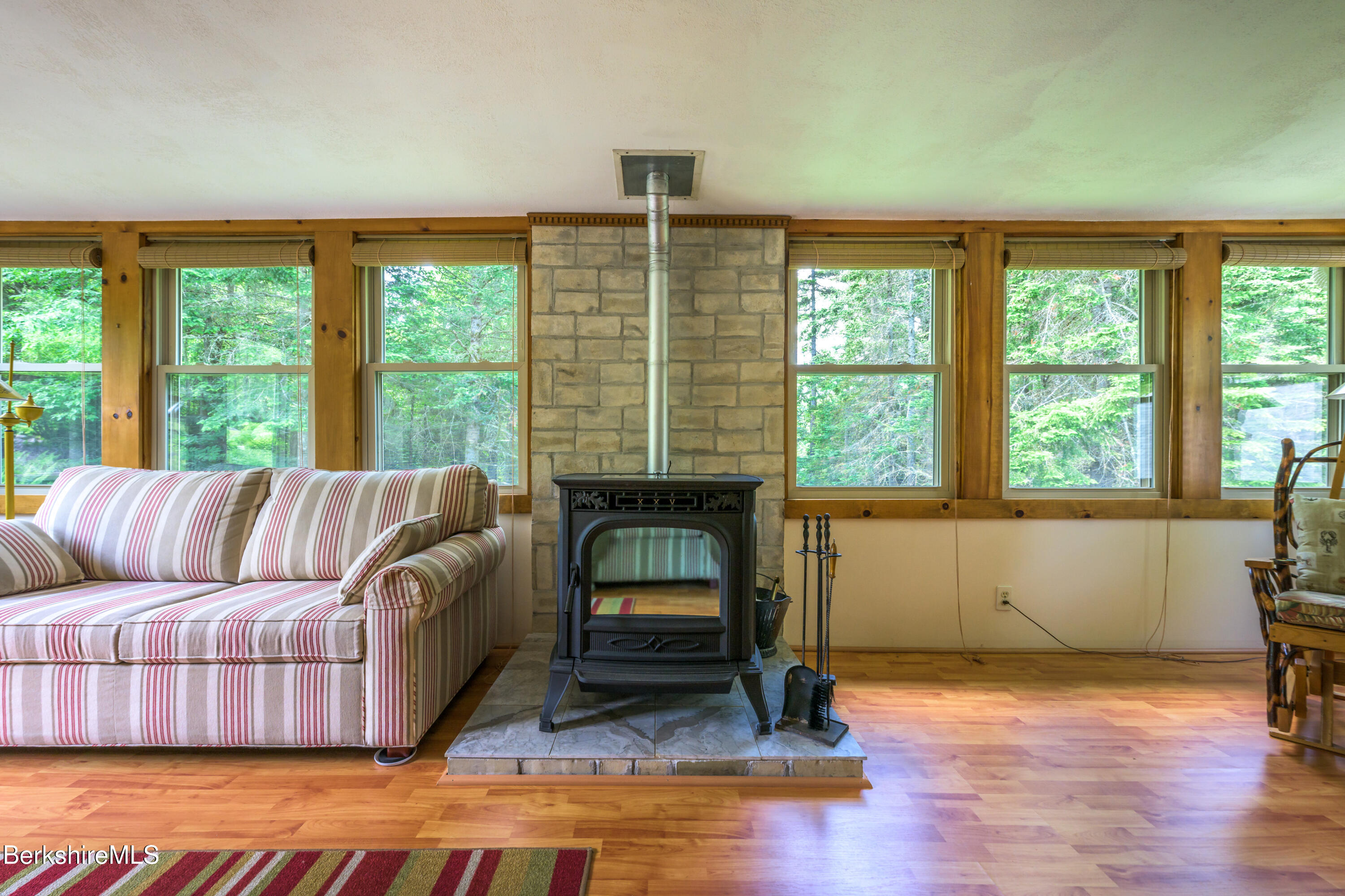 9 & 14 Bear Hill Rd, Hinsdale, Massachusetts image 8