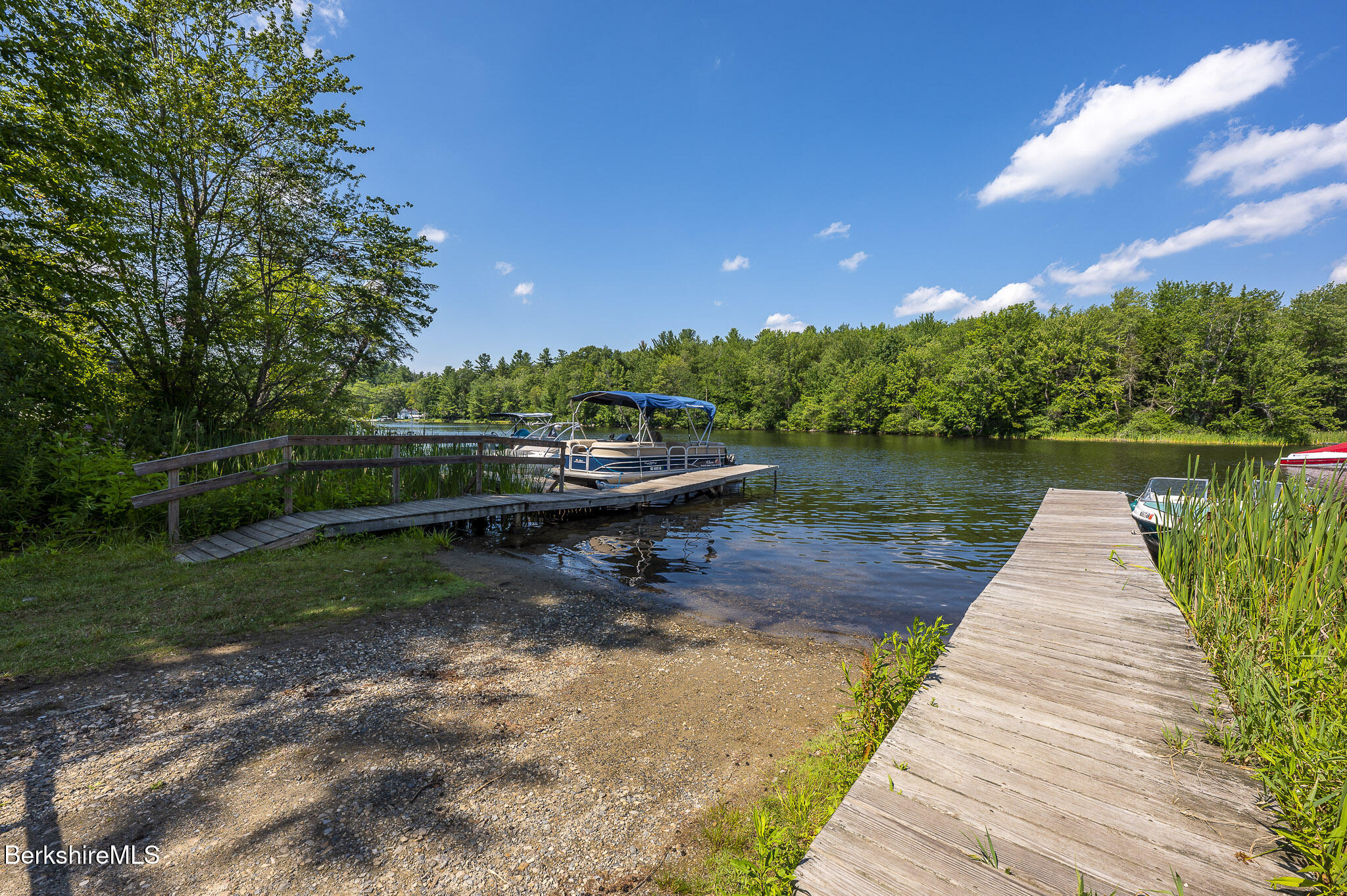 9 & 14 Bear Hill Rd, Hinsdale, Massachusetts image 40