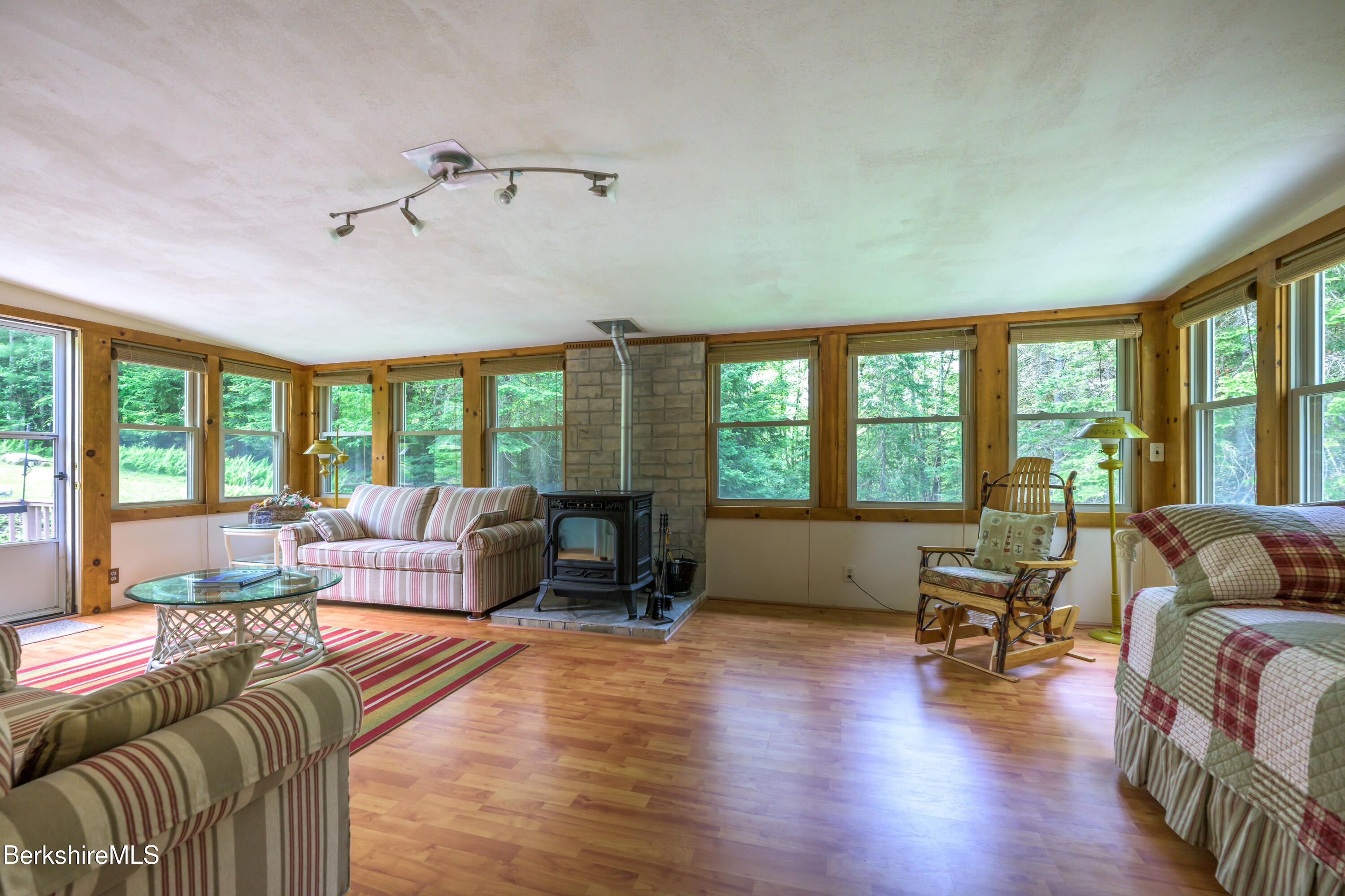 9 & 14 Bear Hill Rd, Hinsdale, Massachusetts image 6