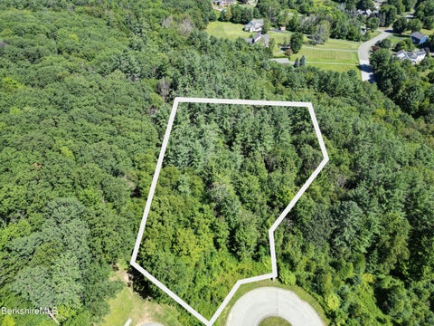Vacant Land For Sale - LOT #26 Old Farm Ln<br/> Pittsfield Twp, MA 01201