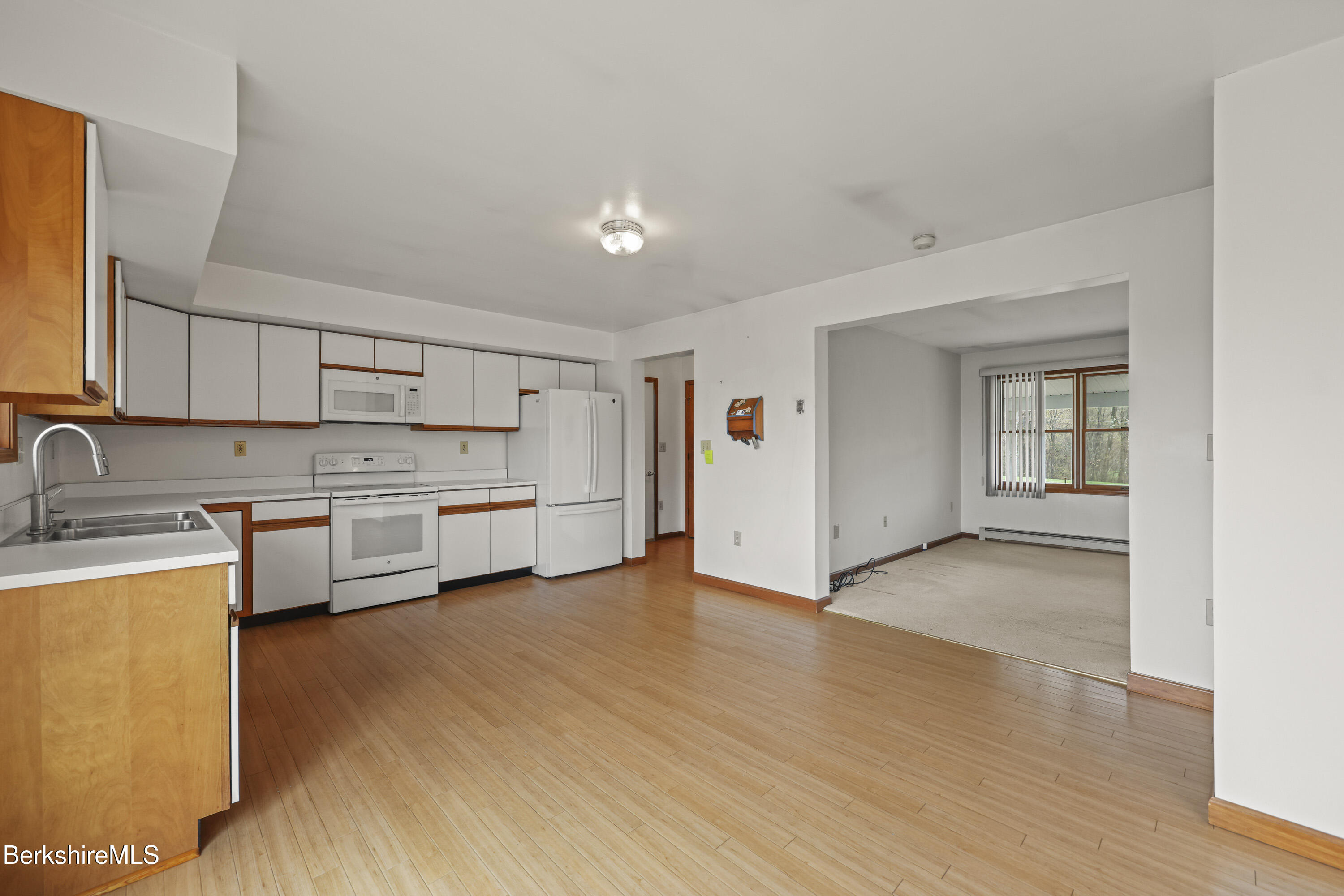 470 Peru Rd, Windsor, Massachusetts image 5