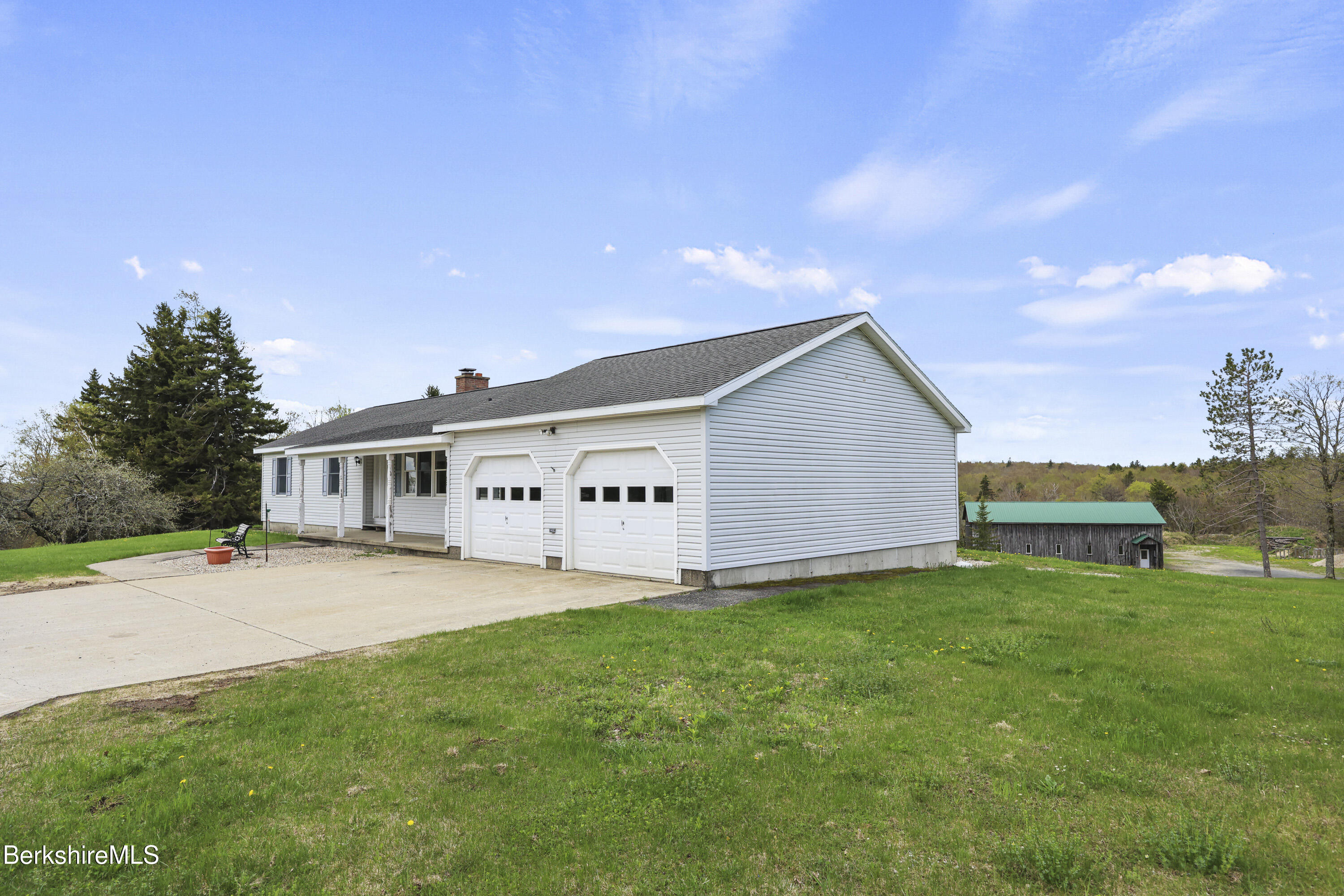470 Peru Rd, Windsor, Massachusetts image 1