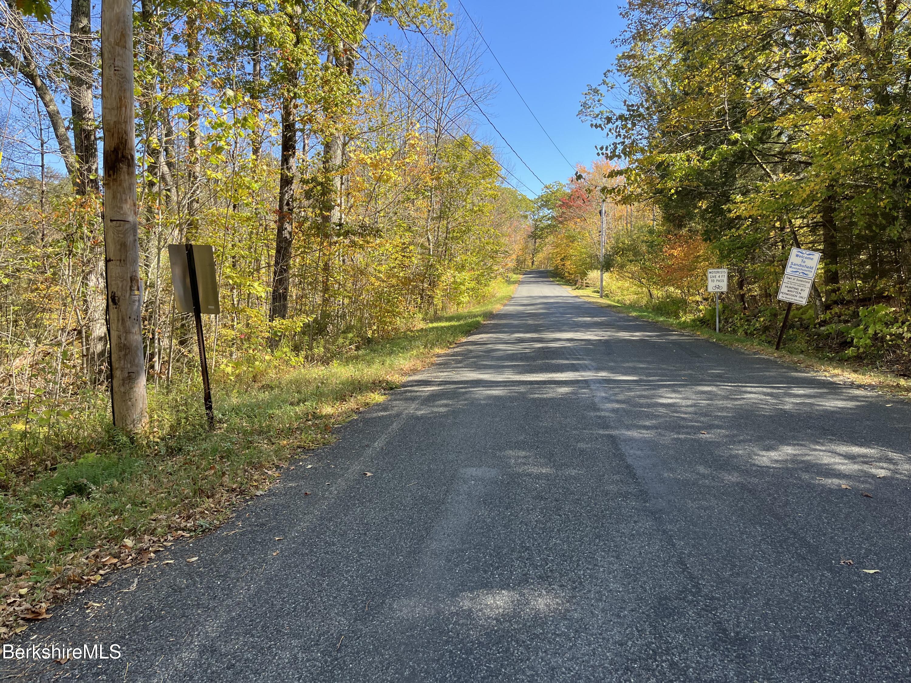 Monterey, Massachusetts 01245, United States, ,Land,Active,237720