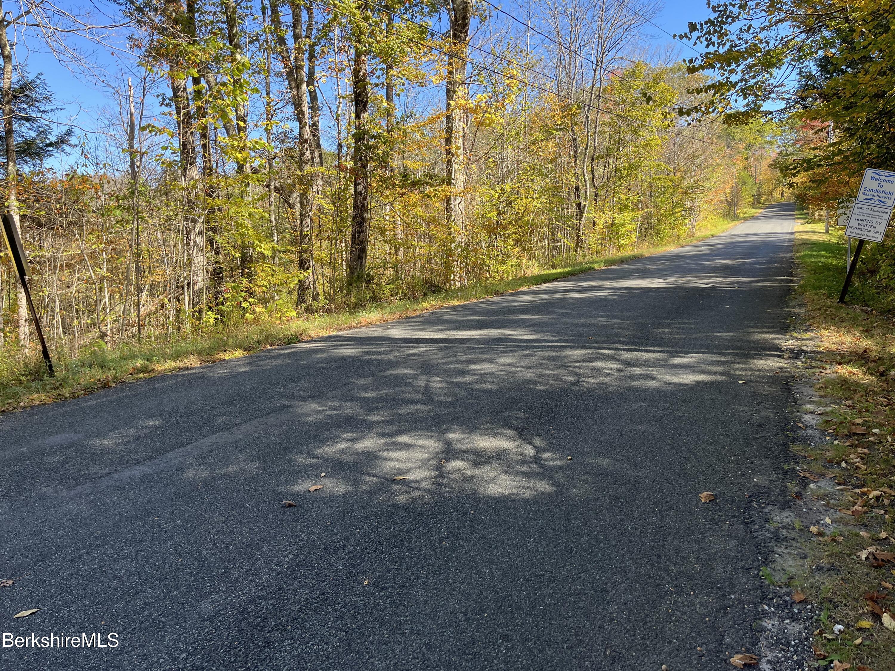 Monterey, Massachusetts 01245, United States, ,Land,Active,237720