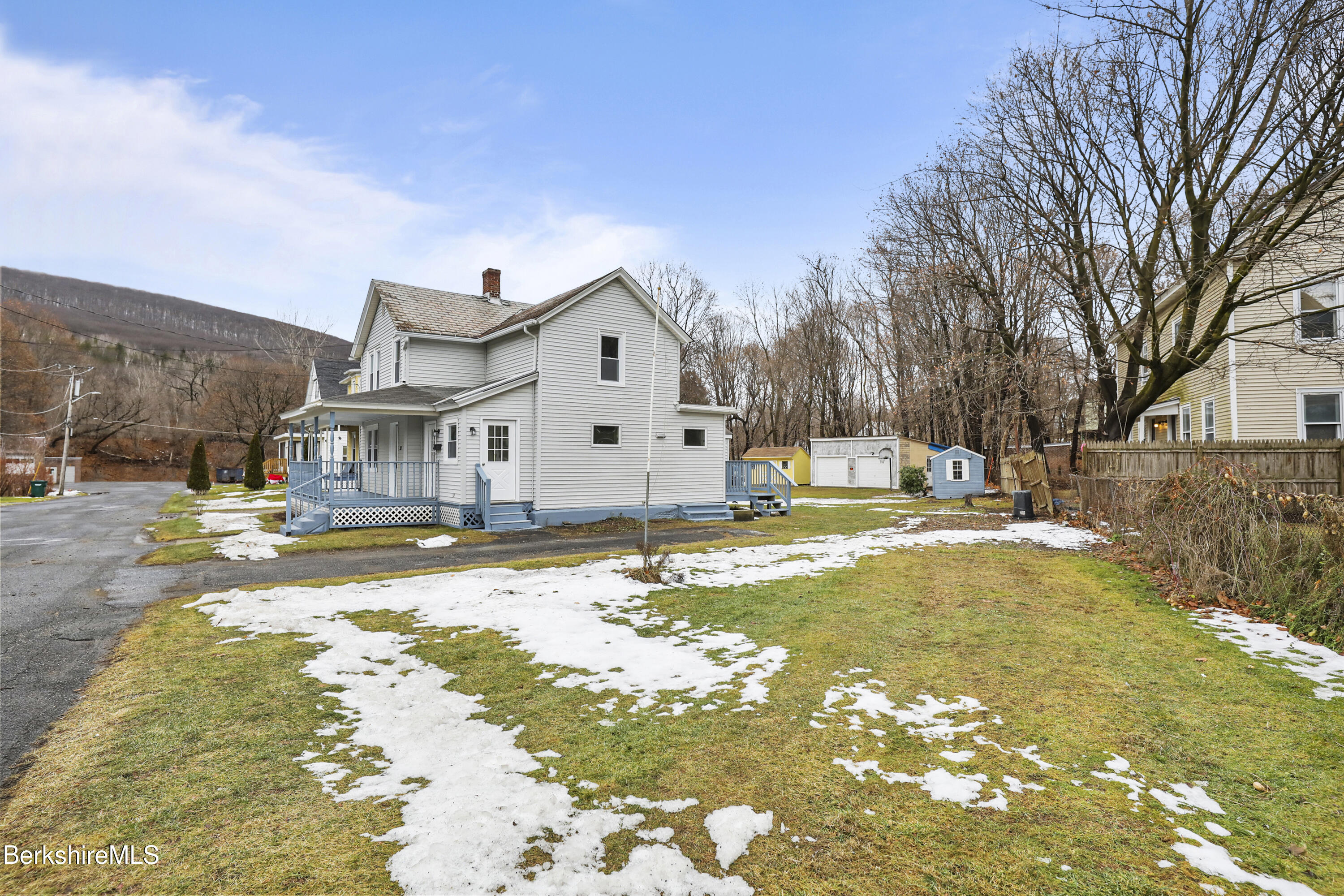 28 Goodrich St, North Adams, Massachusetts image 30