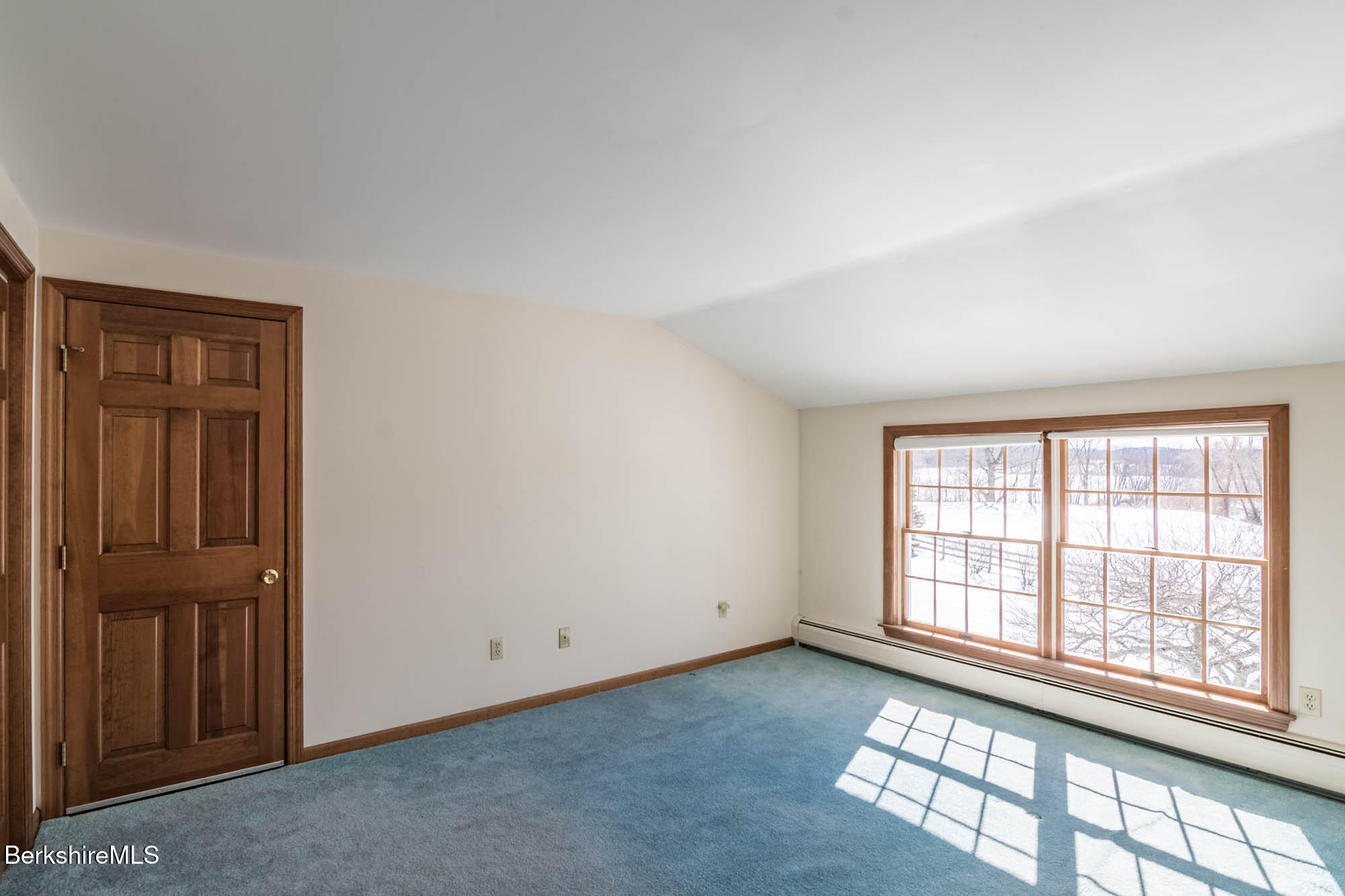 1166 Rannapo Rd, Sheffield, Massachusetts image 29