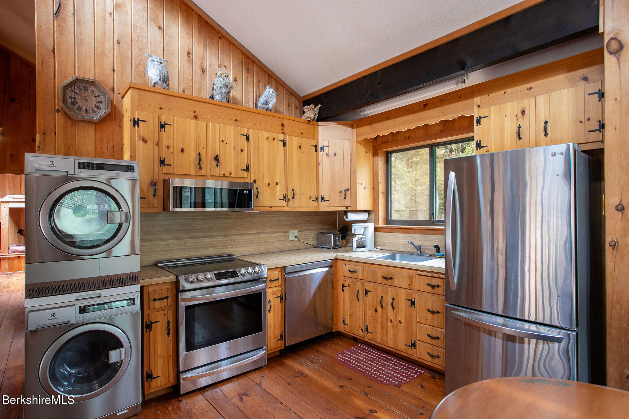 309 Tamarack Trail, Sandisfield, Massachusetts image 8